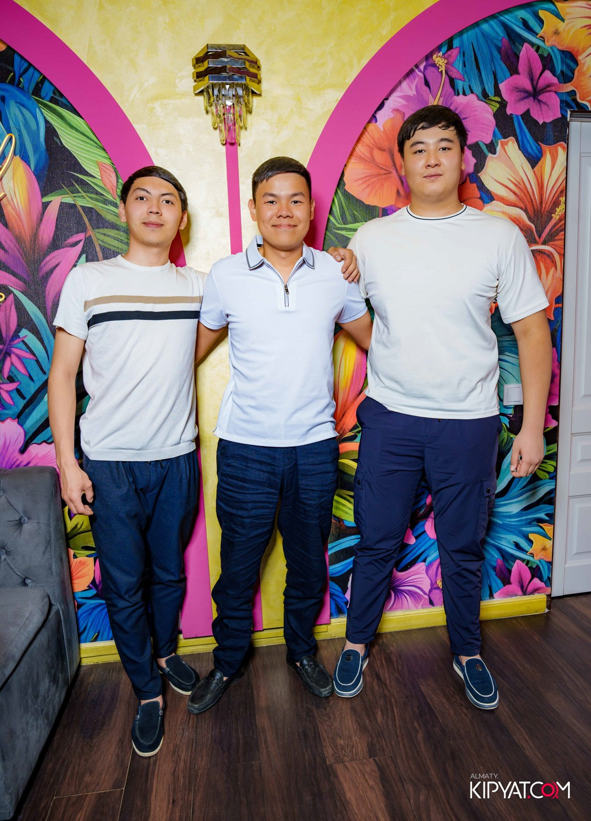 УХО И МЕДВЕДЬ НА САИНА. КИПЯТКОМ АЛМАТЫ!