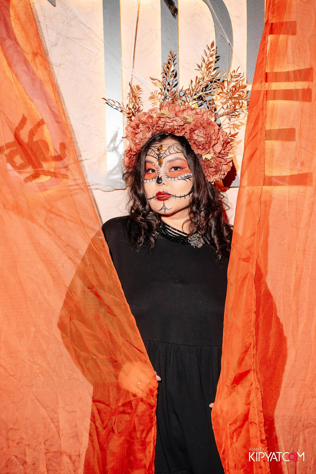 HALLOWEEN PARTY — THE WALL STREET. КИПЯТКОМ АЛМАТЫ!