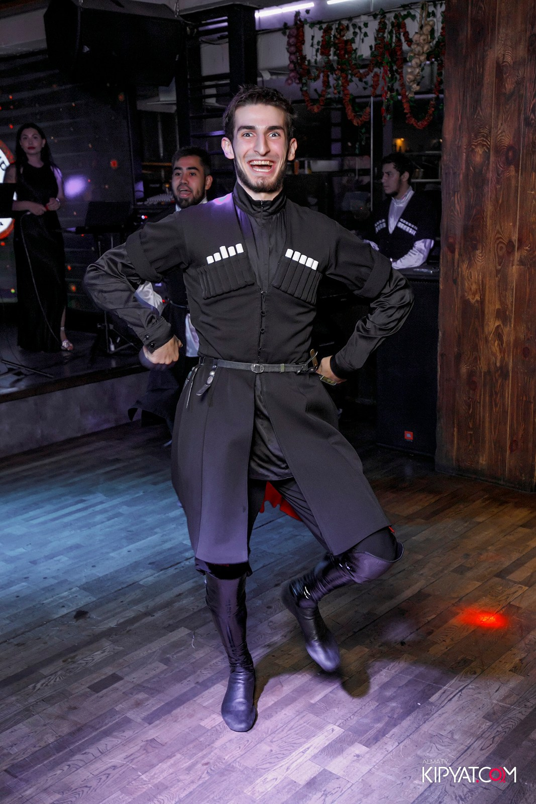 ВАХТАНГУРИ. КИПЯТКОМ АЛМАТЫ!