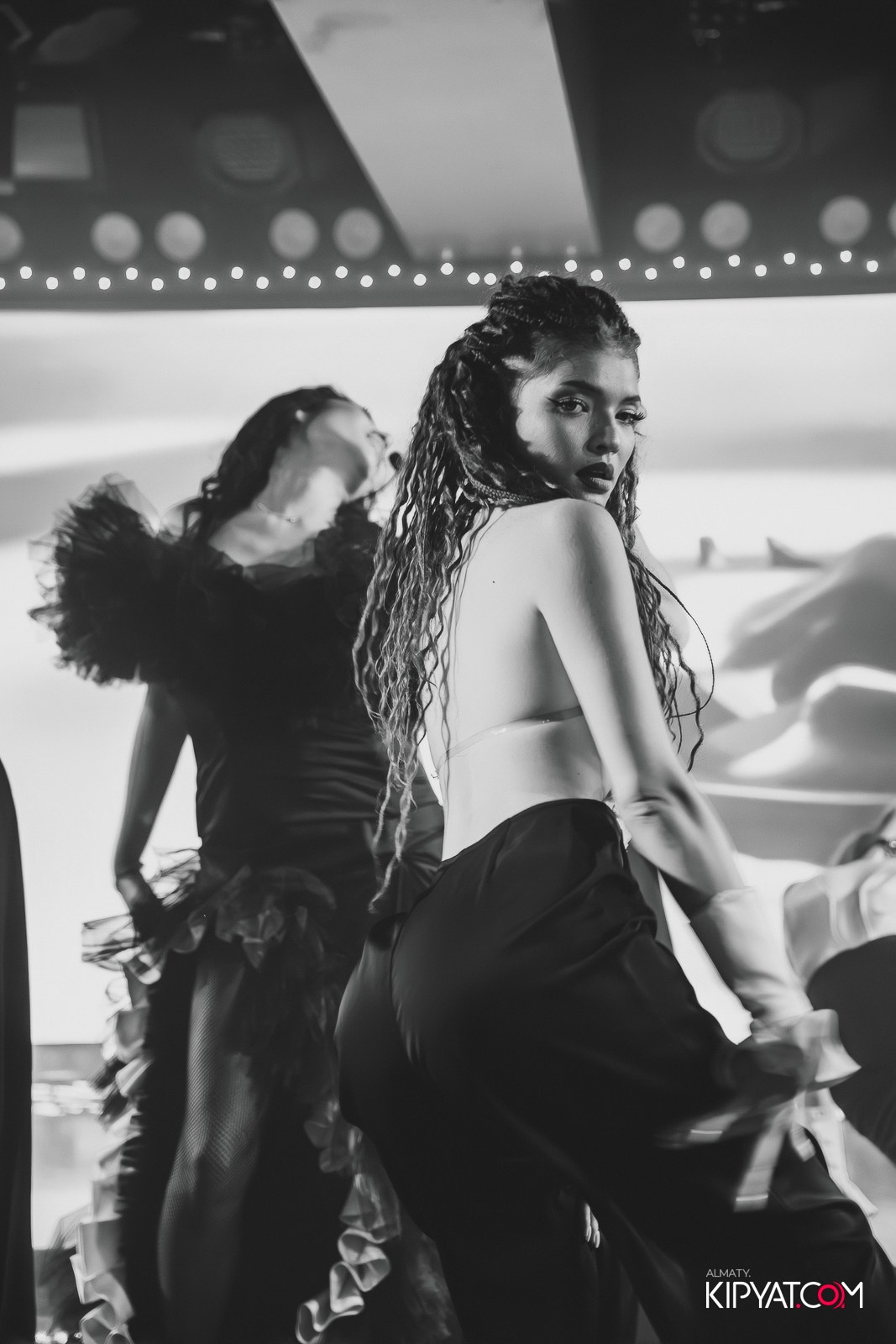 MARUV THE THEATER. КИПЯТКОМ АЛМАТЫ!