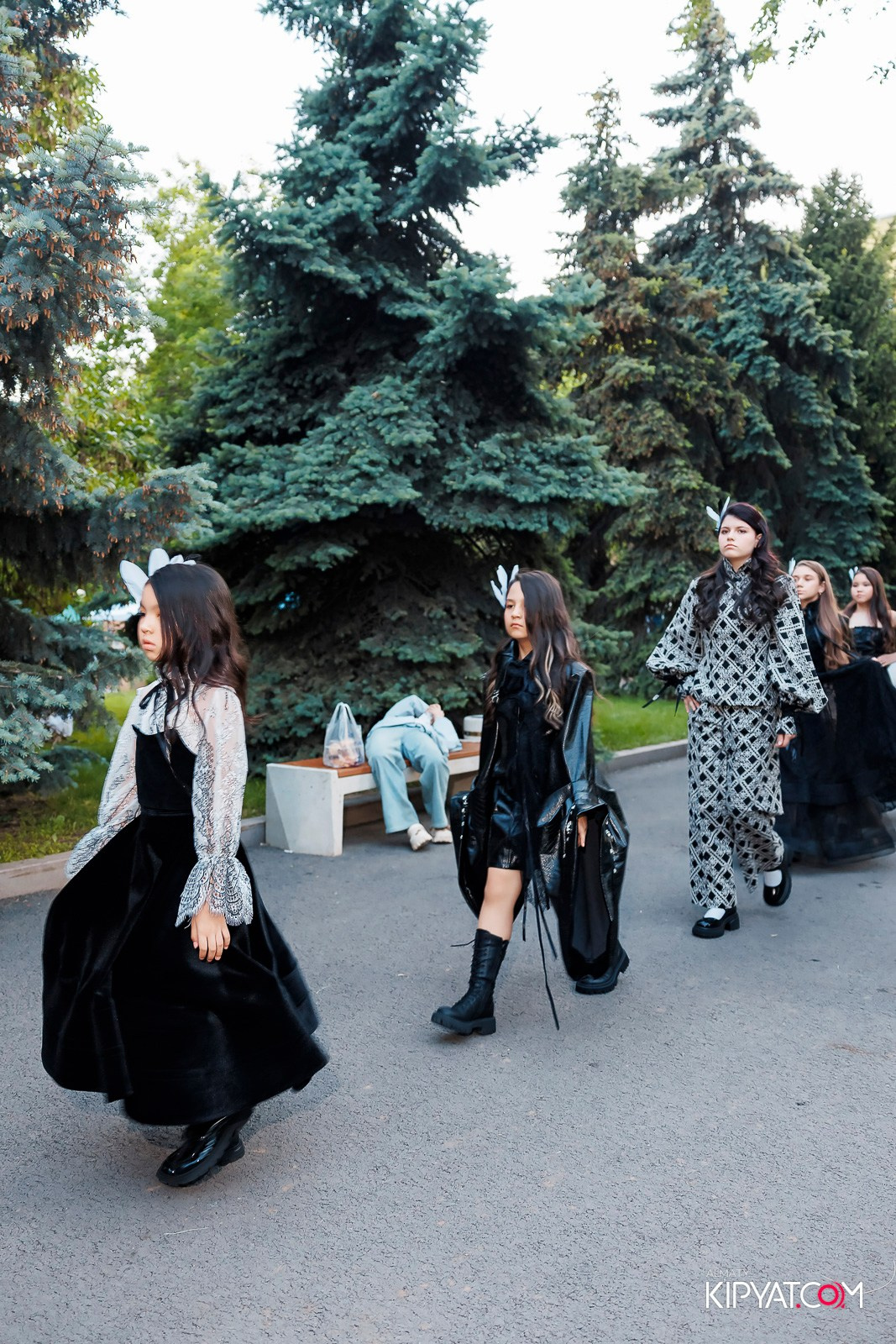 JUNIOR MODELS SHOW. ПЕРФОМАНС НОЧЬ В МУЗЕЕ. КИПЯТКОМ АЛМАТЫ! Фотосъемка мероприятий в Алматы