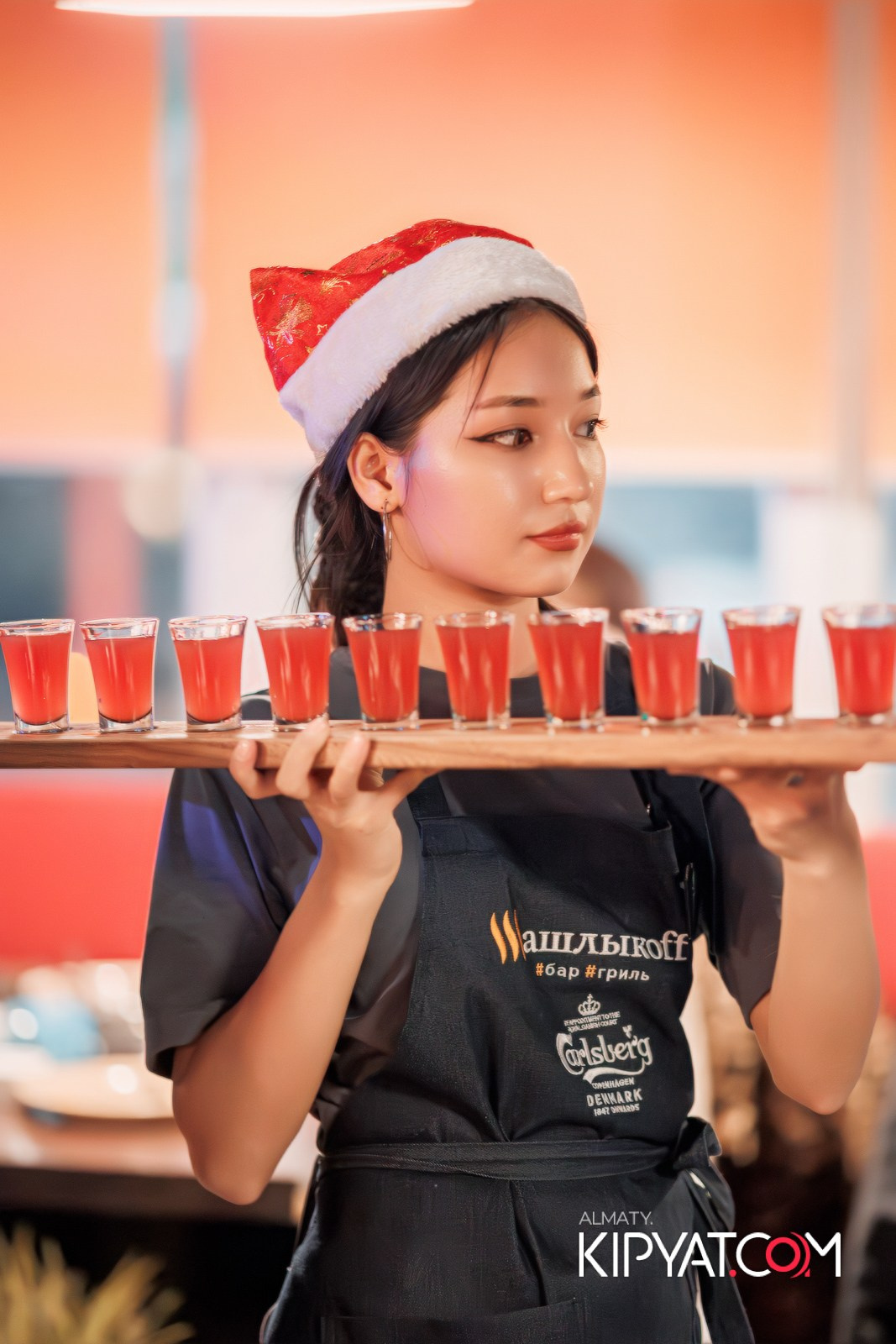 ШАШЛЫКОФФ. КИПЯТКОМ АЛМАТЫ!