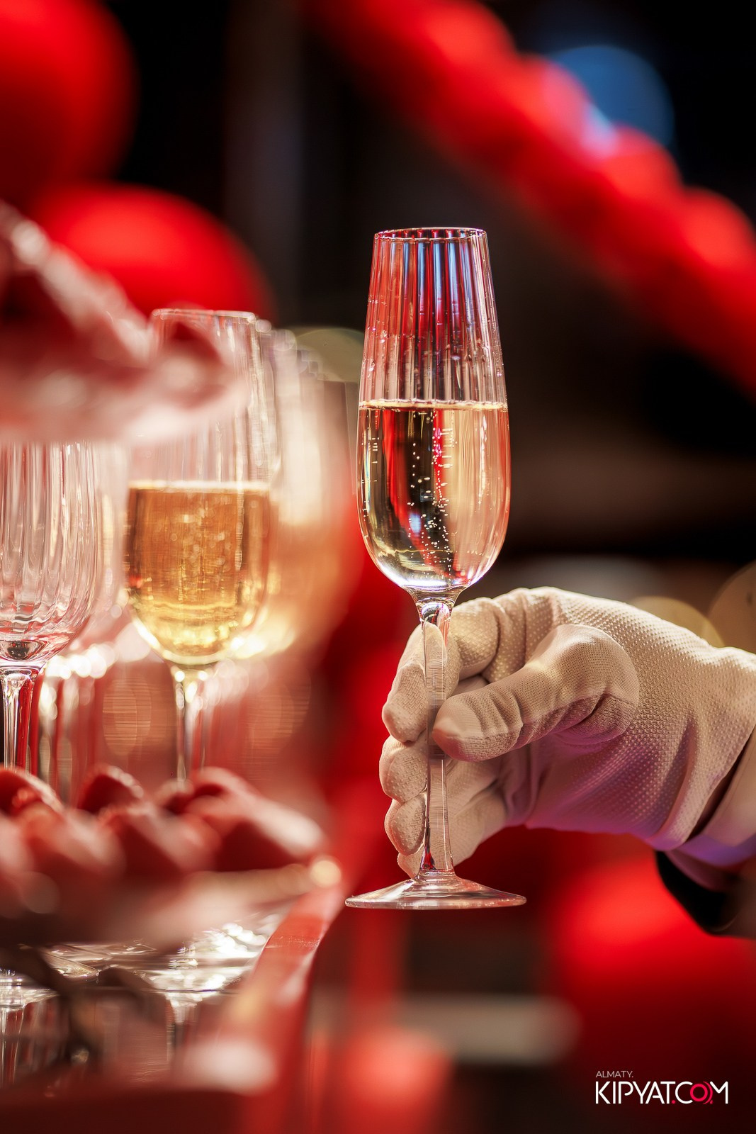 MARUV THE THEATER. КИПЯТКОМ АЛМАТЫ!