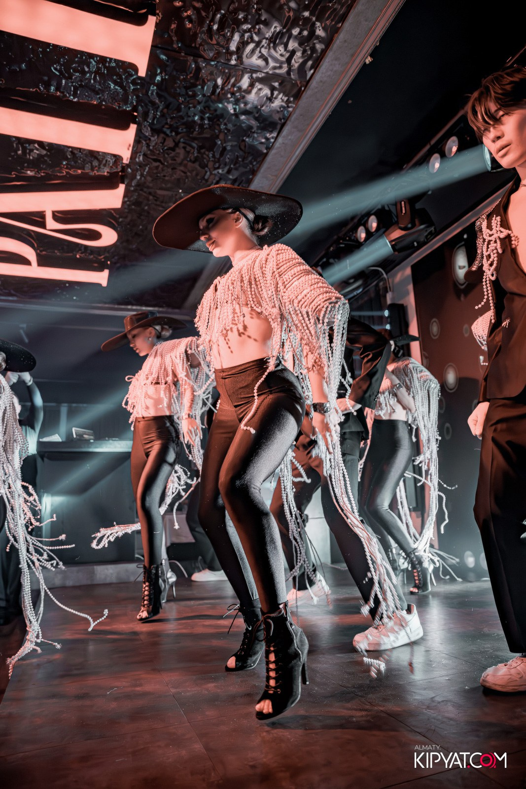 PATRIKI RESTAURANT. КИПЯТКОМ АЛМАТЫ!