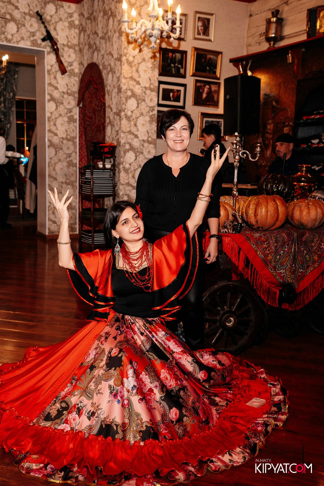 РЕСТОРАН МАРЬИНА РОЩA. КИПЯТКОМ АЛМАТЫ!