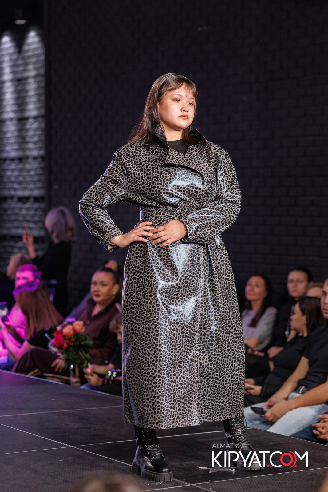 JUNIOR MODELS SHOW В РАМКАХ БЛАГОТВОРИТЕЛЬНОГО ПРОЕКТА МОДА ЗА СЧАСТЬЕ ДЕТЕЙ. КИПЯТКОМ АЛМАТЫ!