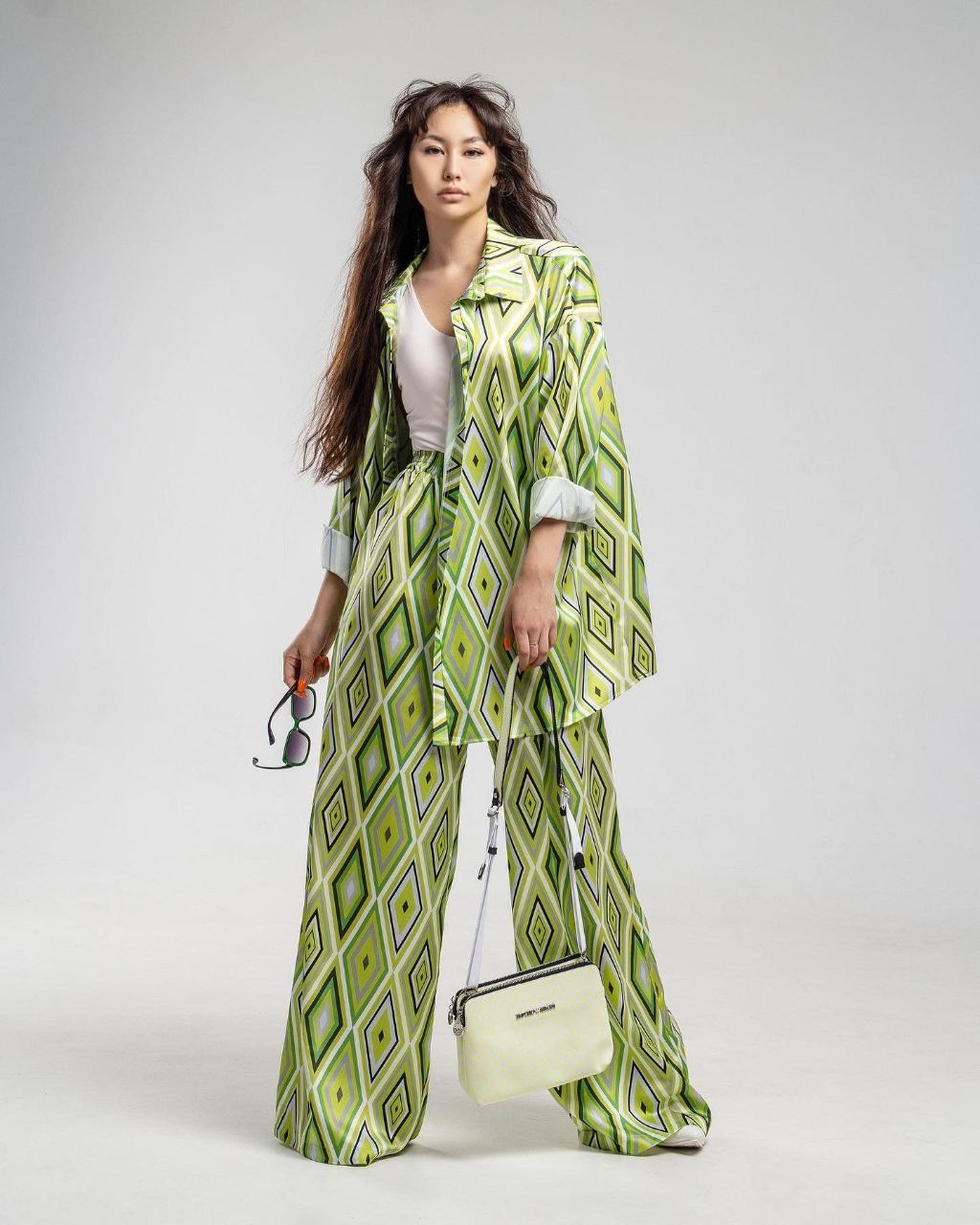 Анель, 42-44 р-р, 173 рост. KED Production — продакшн из СПб. Создаём фото, видео и контент, который помогает брендам и селлерам продавать больше