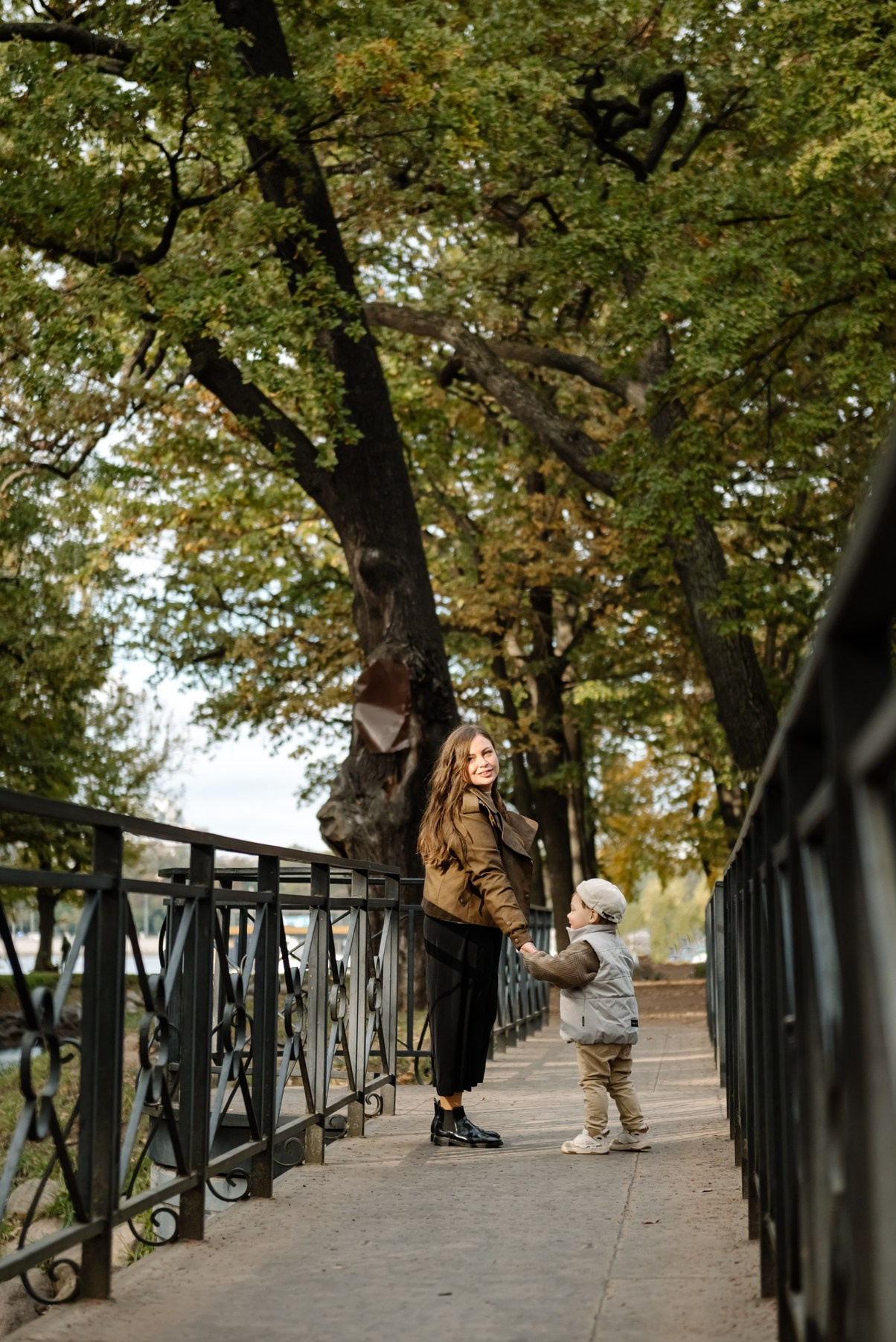 Семейная. Лопухинский сад. Свадебный и сеейный фотограф в Санкт-Петербурге Елена Худякова