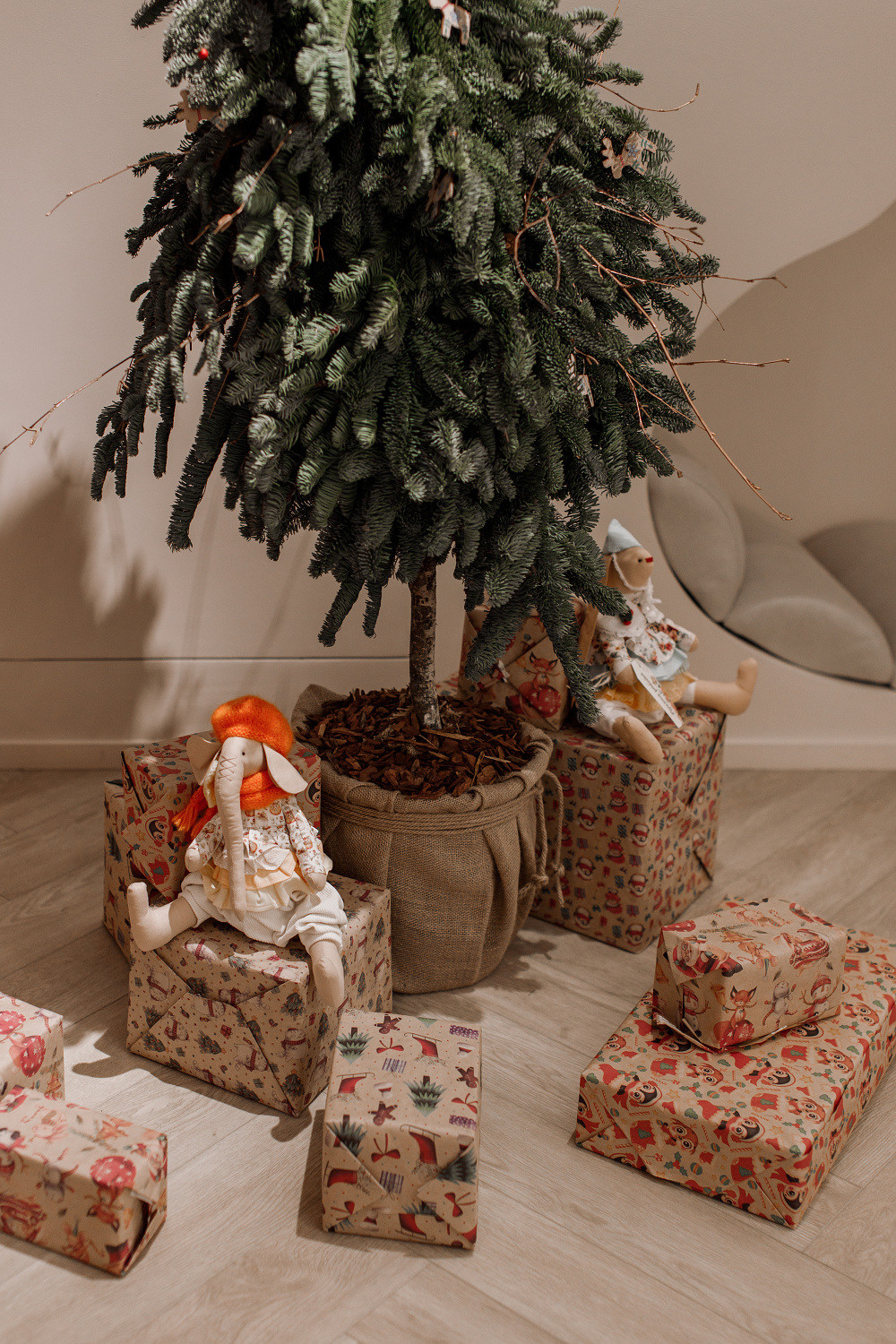 КОРПОРАТИВНЫЕ- Family Bistro. Фотостудия во Всеволожске. Подходит для всех творческих проектов