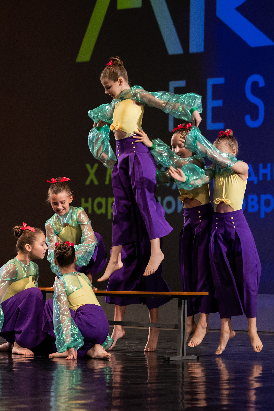 ТАНЦЫ. Фотостудия во Всеволожске. Подходит для всех творческих проектов