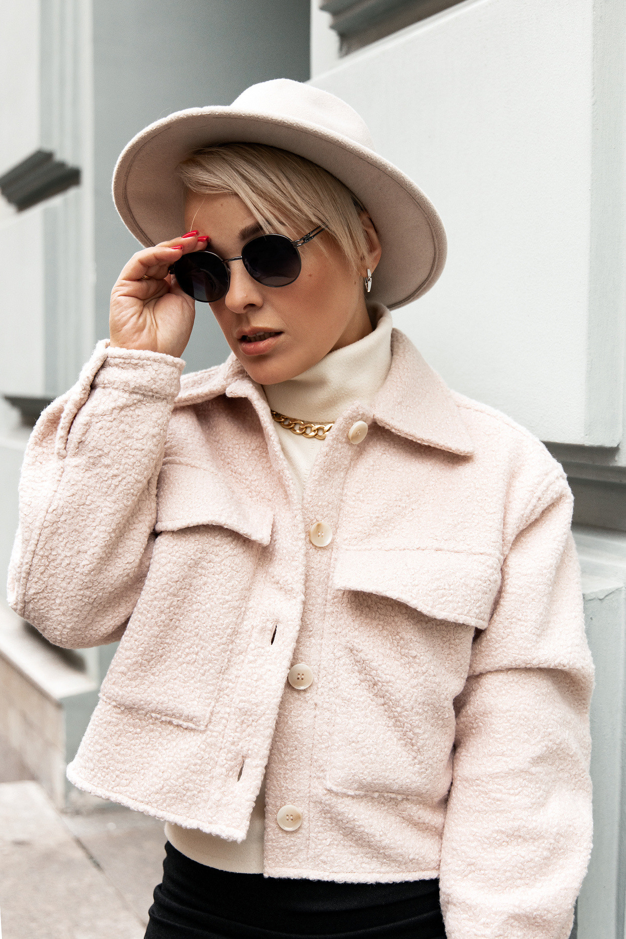 ДЛЯ КОНТЕНТА. Фотостудия во Всеволожске. Подходит для всех творческих проектов