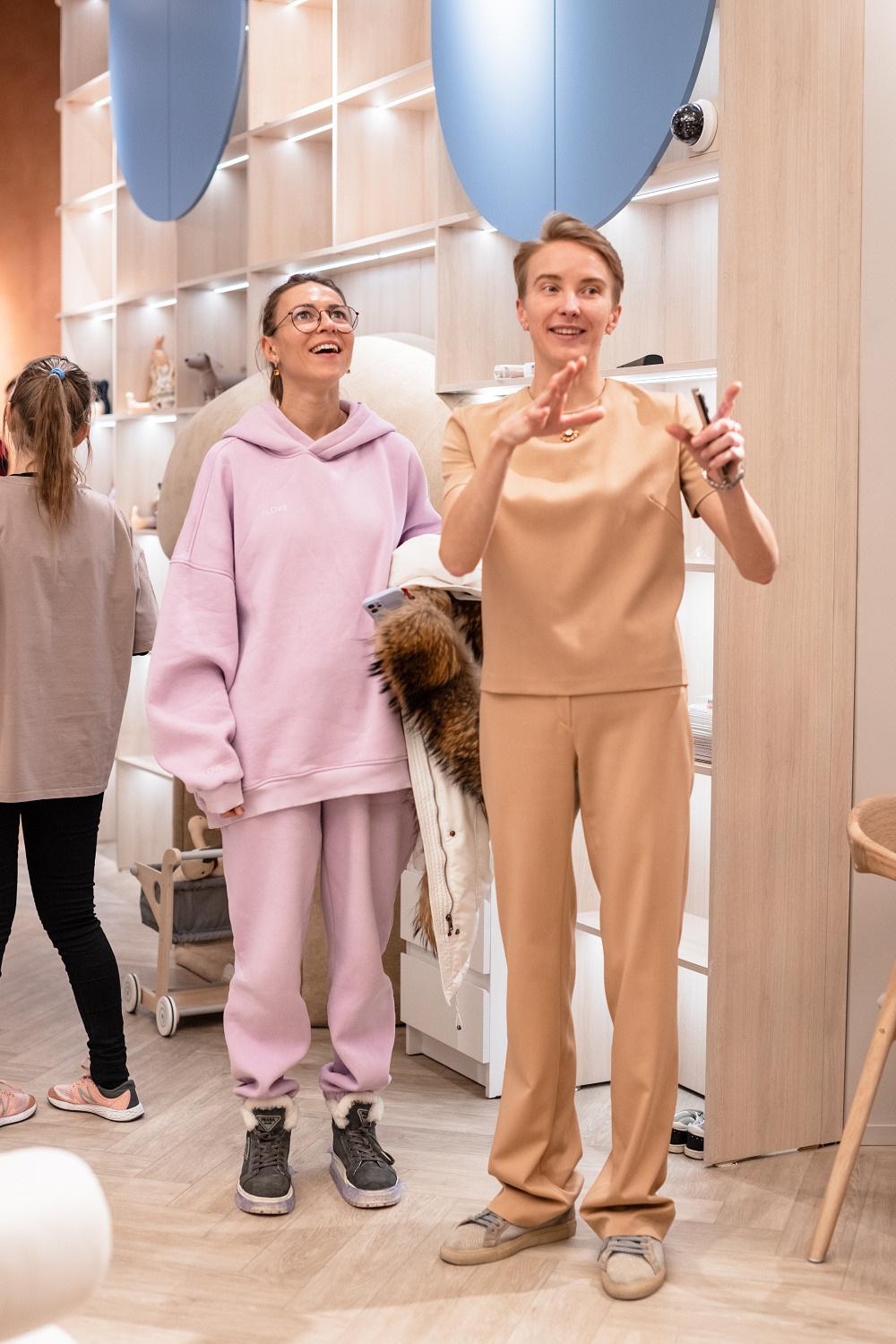 КОРПОРАТИВНЫЕ- Family Bistro. Фотостудия во Всеволожске. Подходит для всех творческих проектов