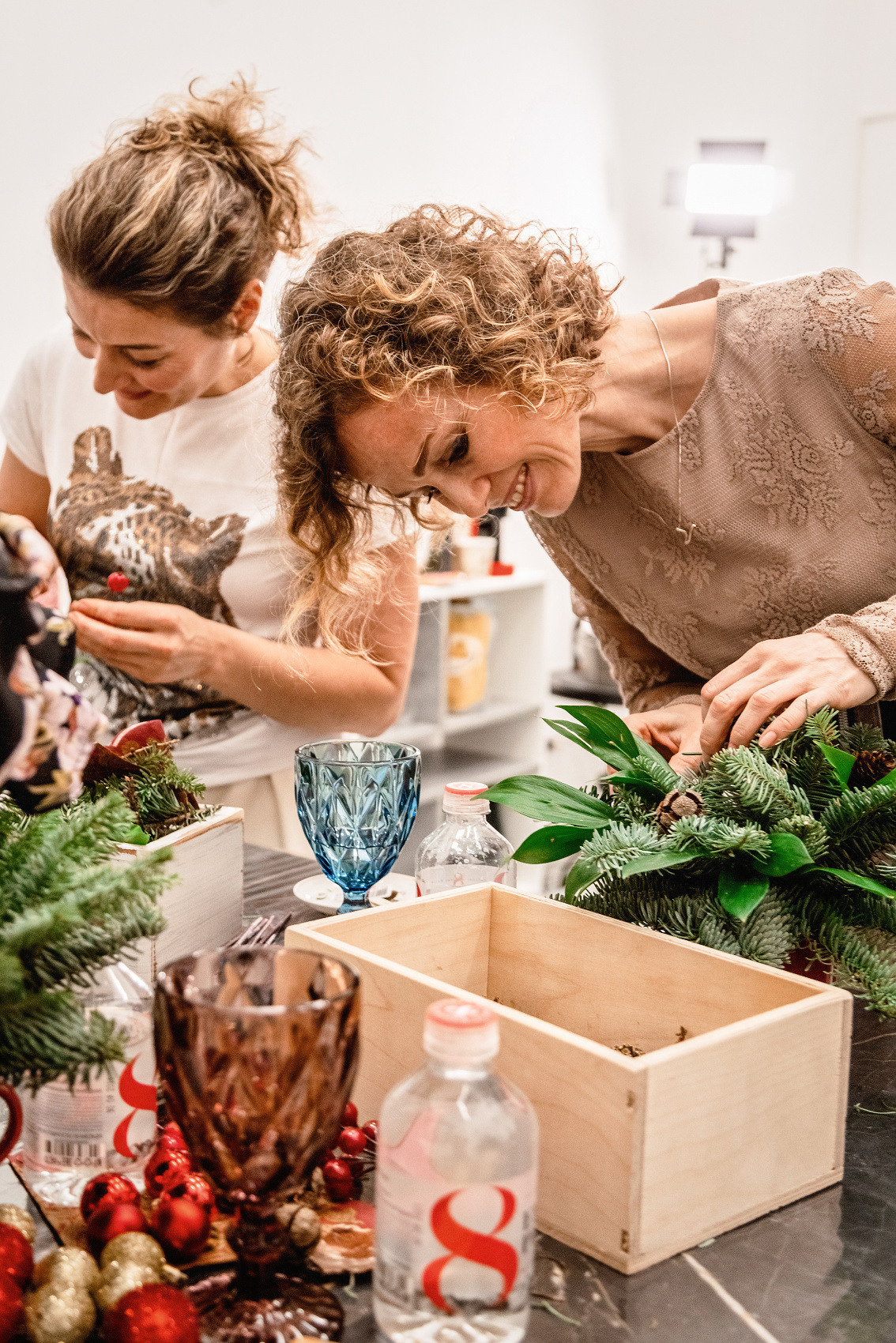 КОРПОРАТИВНЫЕ- Студия декора Гердаян. Фотостудия во Всеволожске. Подходит для всех творческих проектов