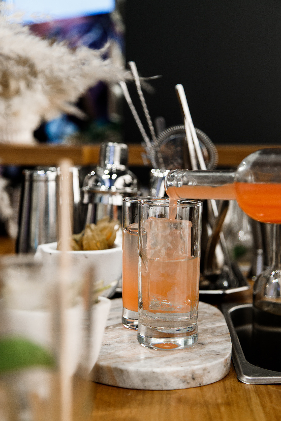 КОРПОРАТИВНЫЕ- Первая Плитная компания. Фотостудия во Всеволожске. Подходит для всех творческих проектов