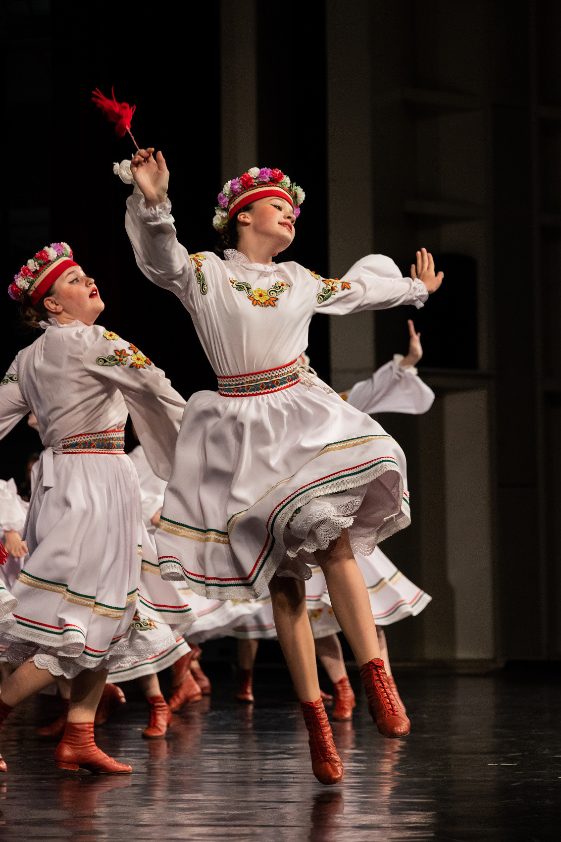 ТАНЦЫ. Фотостудия во Всеволожске. Подходит для всех творческих проектов