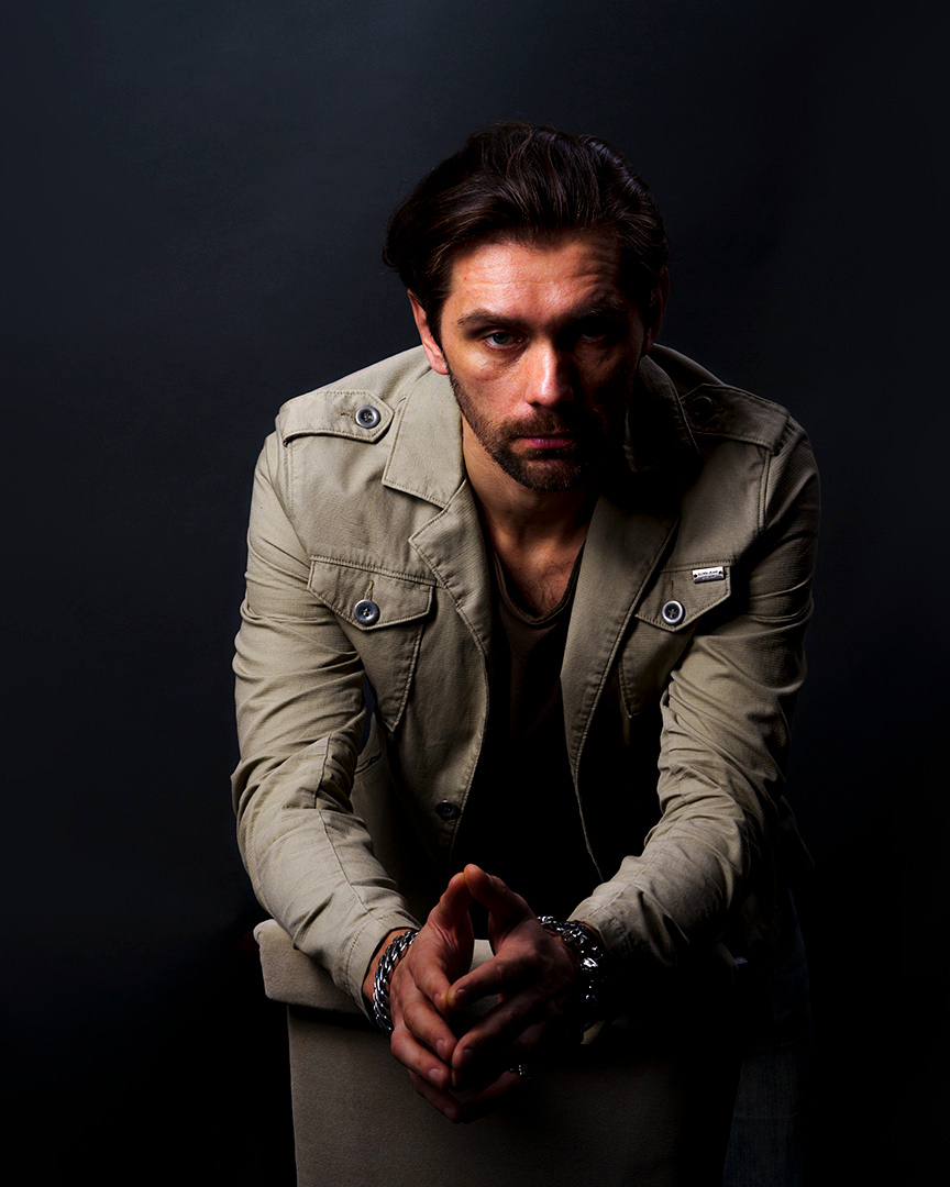 Портретный фотограф в Санкт-Петербурге. Предметный и фуд фотограф Санкт-Петербурга Сергей