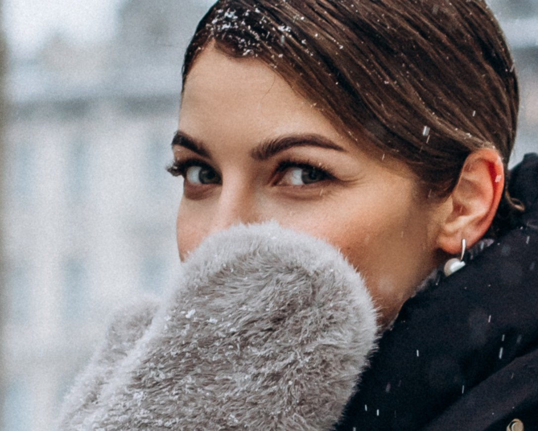 Алина в декабре. Фотопрогулка в Петербурге. Индивидуальный и семейный фотограф в Санкт-Петербурге