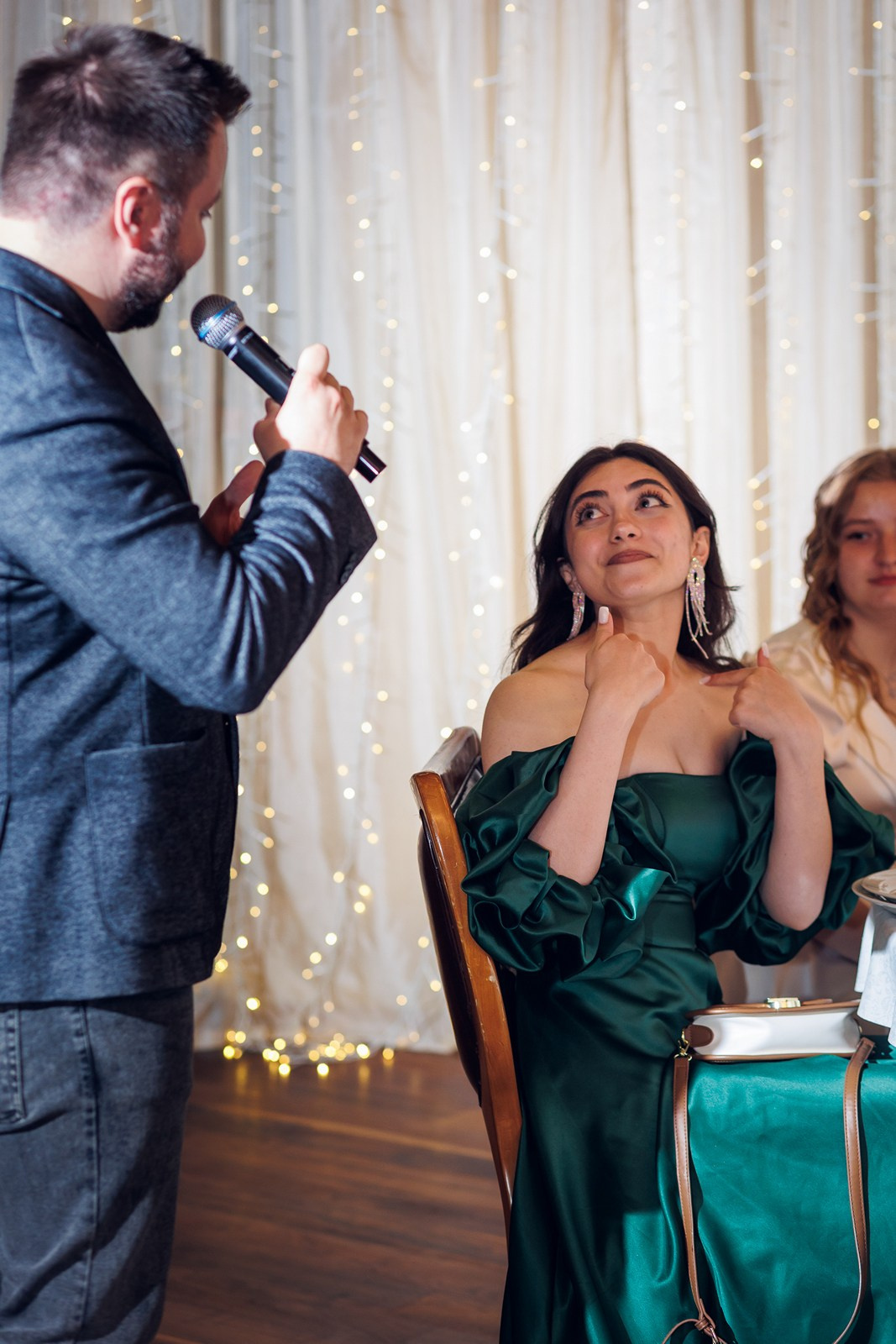 Стильная фотосессия на выпускном в школе в 11 м классе. Свадебный и репортажный фотограф в Москве и Московской области