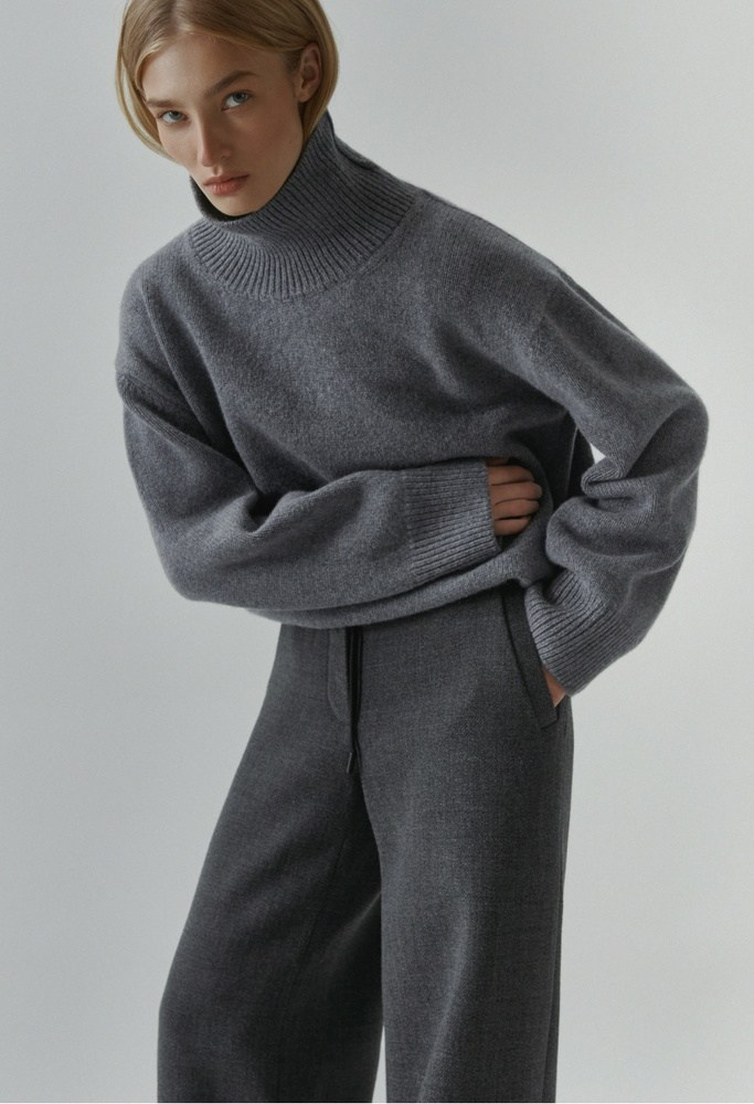 Nikoletta. Axis model management