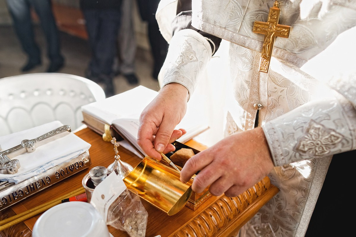 КРЕЩЕНИЕ СЕВАСТЬЯНА. Семейный фотограф новорождённых в Серпухове Юлия Новикова +79637785957