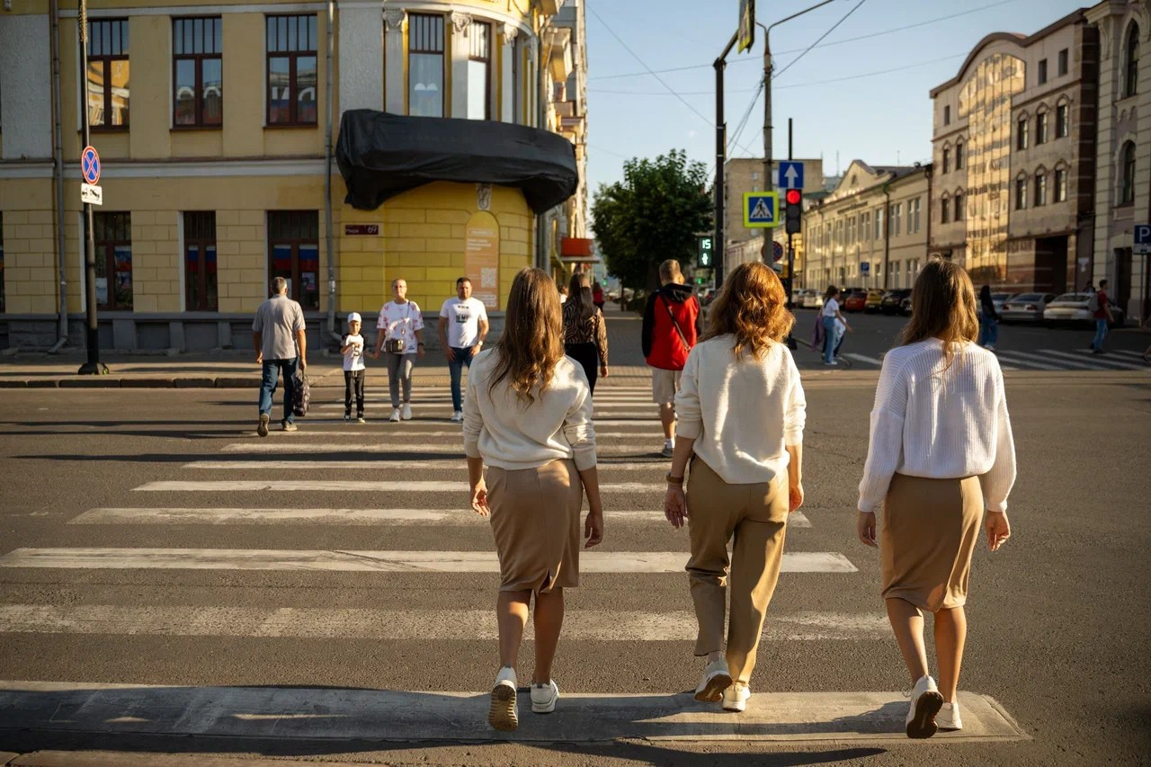 Город. Прогулка. Сайт фотографа.Приветствую Вас на своём сайте. Меня зовут Мария Васильева. Я являюсь профессиональным фотографом. Город Красноярск