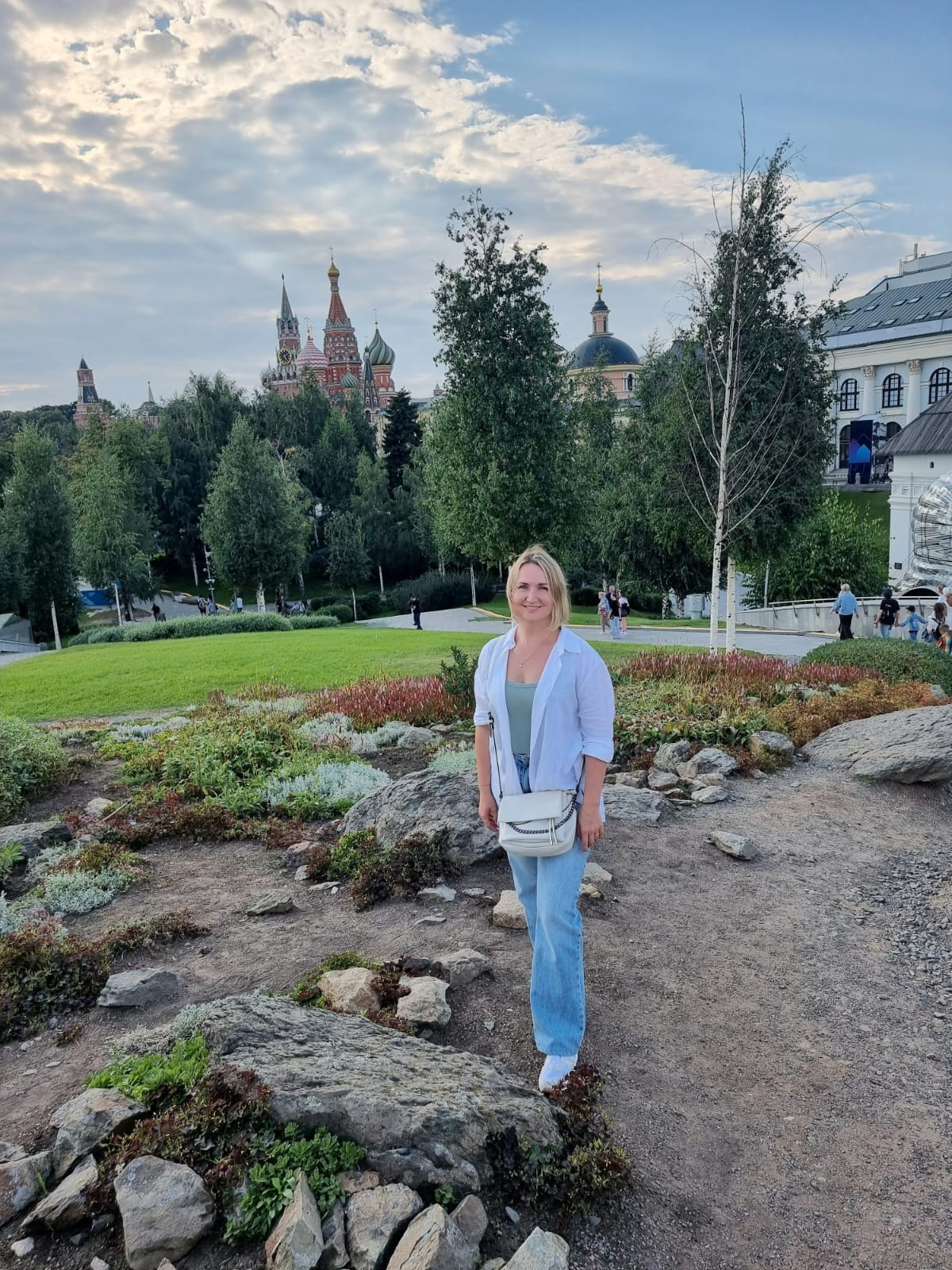 Модели для съёмок товаров на маркетплейсах. Фотограф Татьяна Марсуверских Жуковский. Фотограф для маркетплейсов, фотоуслуги в Жуковском Татьяна Марсуверских