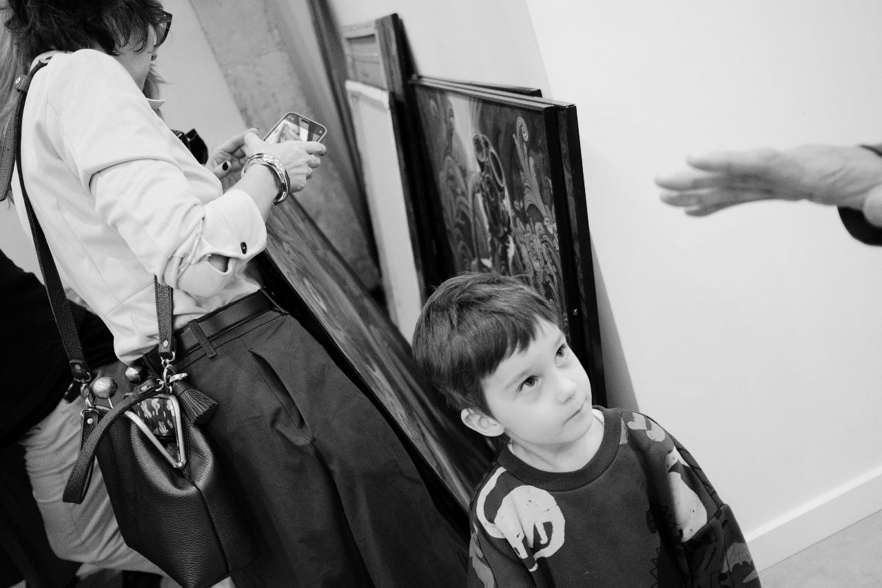 Илья Дроздов. Нарисуй это черным. Галерея 13/20