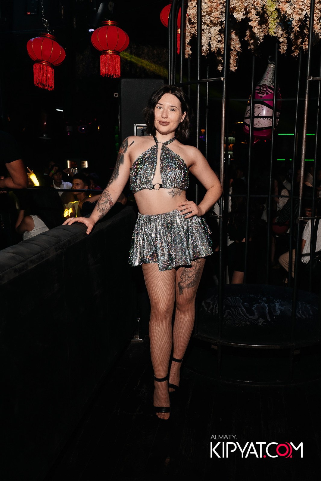 UYAT EMES BAR. КИПЯТКОМ АЛМАТЫ!