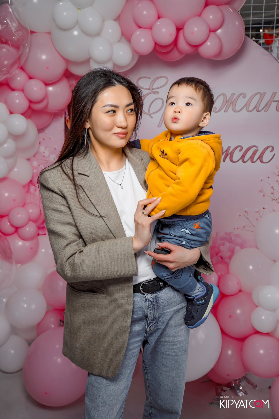 ЕРКЕЖАН 5 ЛЕТ. КИПЯТКОМ АЛМАТЫ! Фотосъемка мероприятий в Алматы