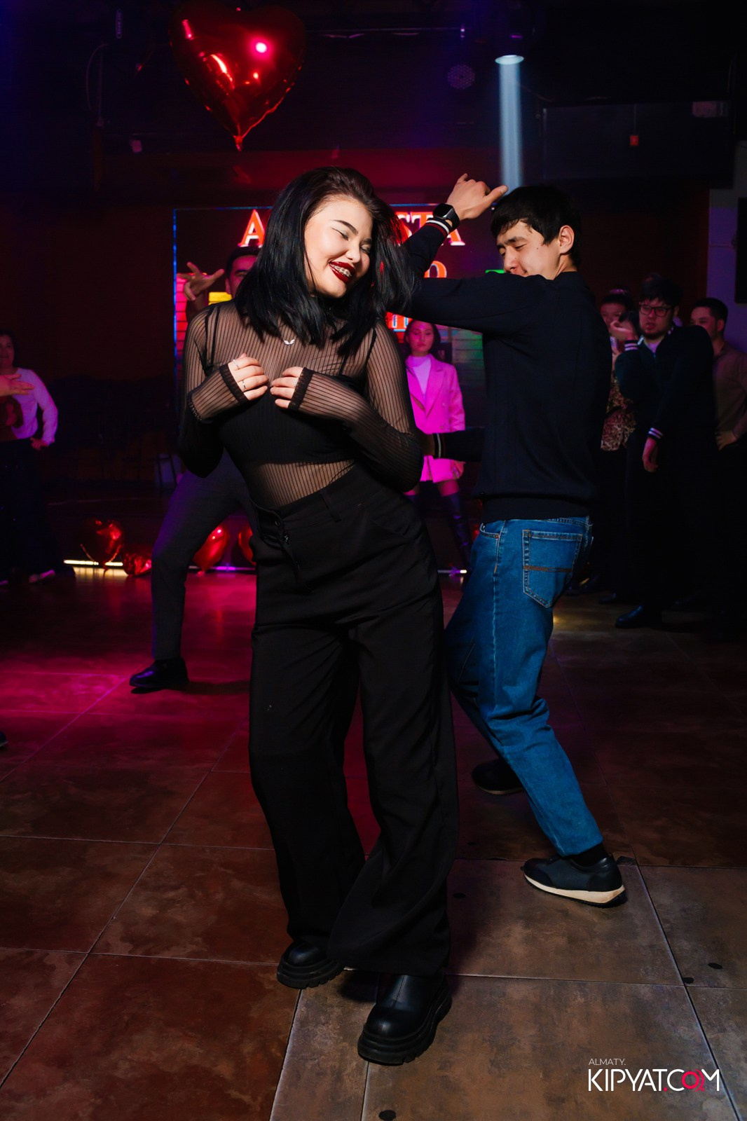 ARAGOSTA. КИПЯТКОМ АЛМАТЫ!