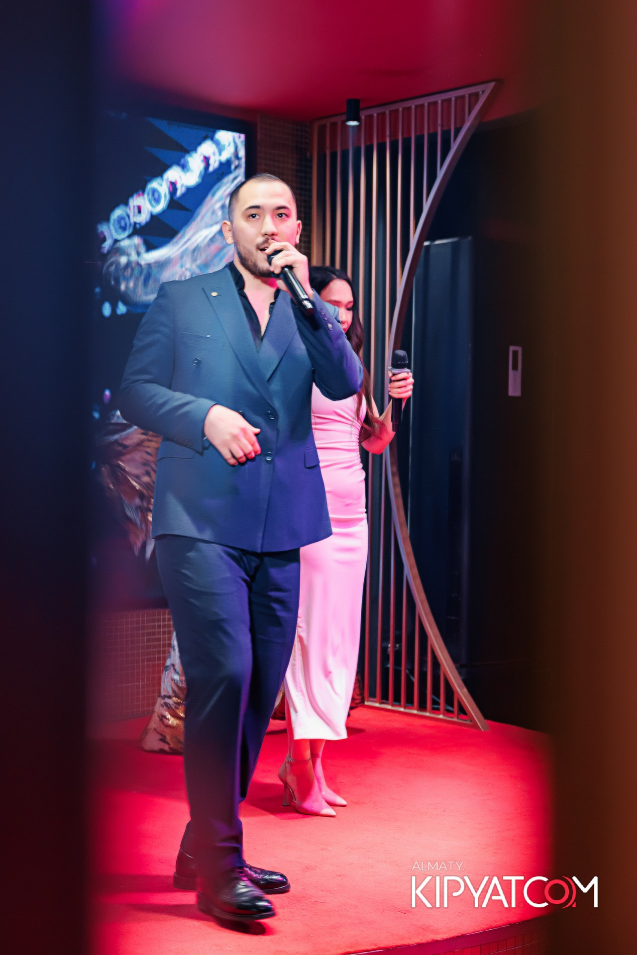 ЗАЯ НА БИС!. КИПЯТКОМ АЛМАТЫ!