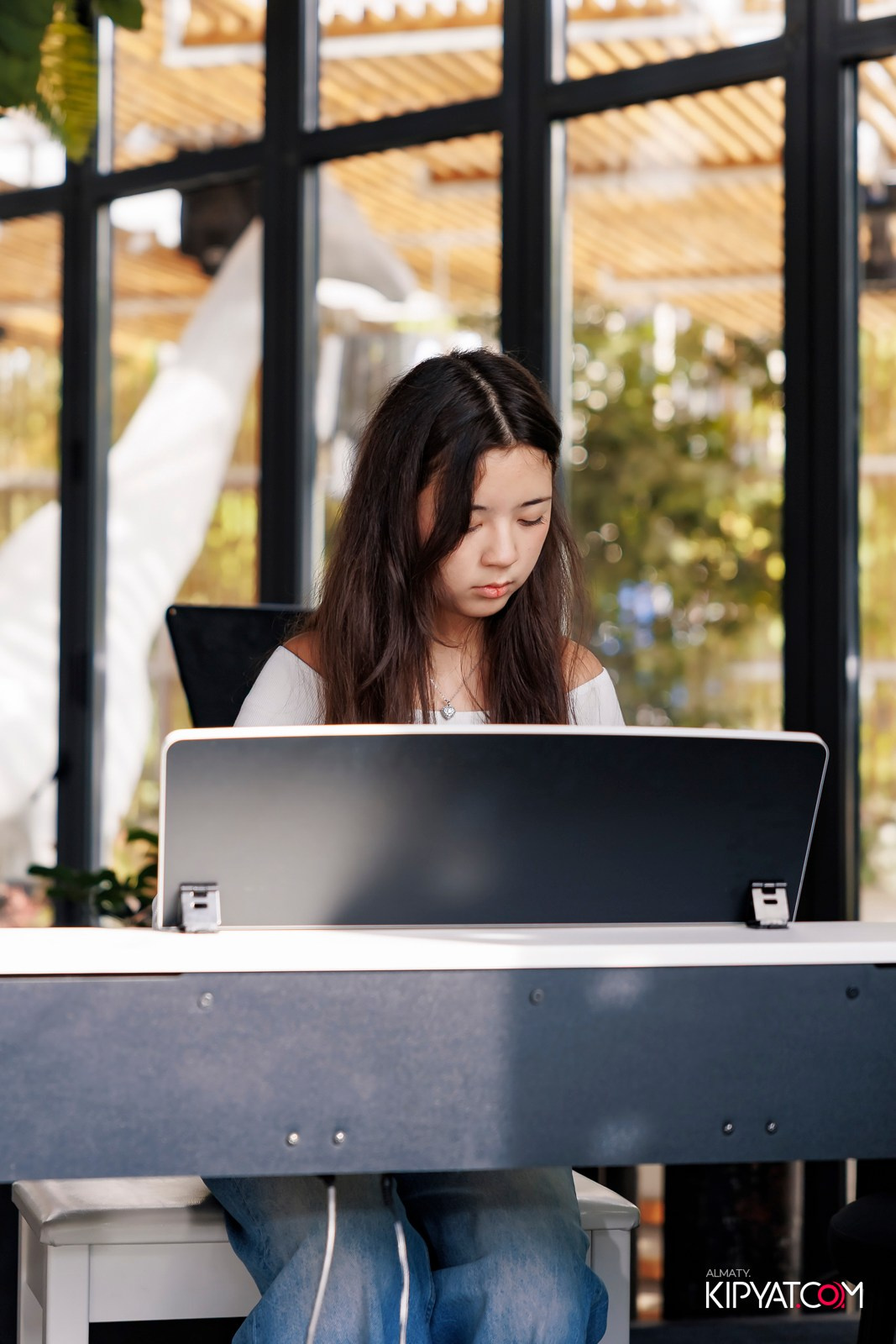 ОТЧЕТНЫЙ КОНЦЕРТ СТУДИИ «SUNPIANO». КИПЯТКОМ АЛМАТЫ!