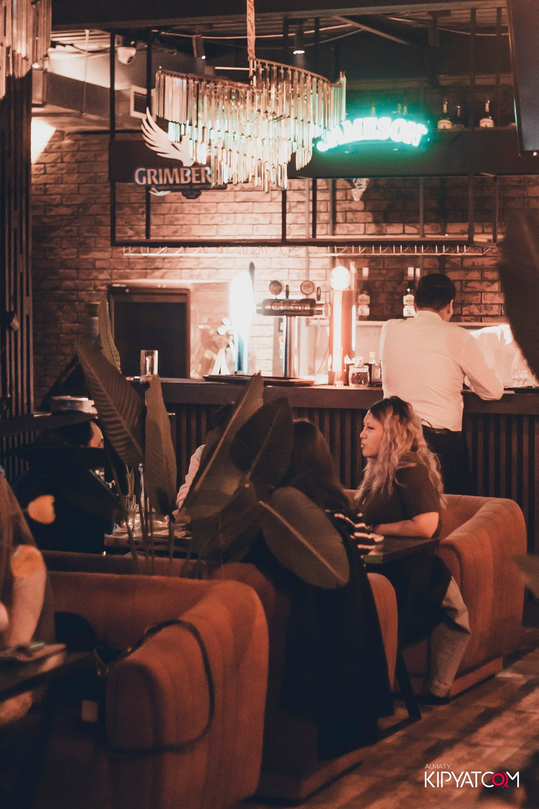 МЯТА PLATINUM НА АБАЯ. КИПЯТКОМ АЛМАТЫ! Фотосъемка мероприятий в Алматы