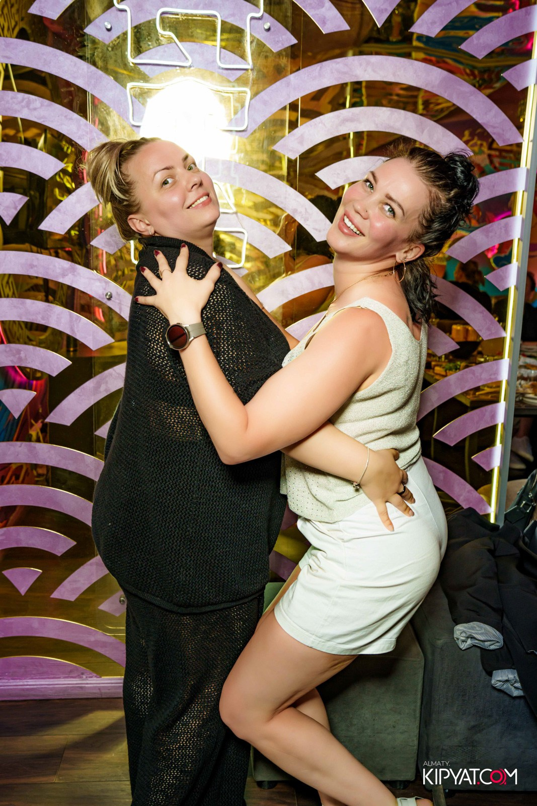 УХО И МЕДВЕДЬ НА САИНА. КИПЯТКОМ АЛМАТЫ!