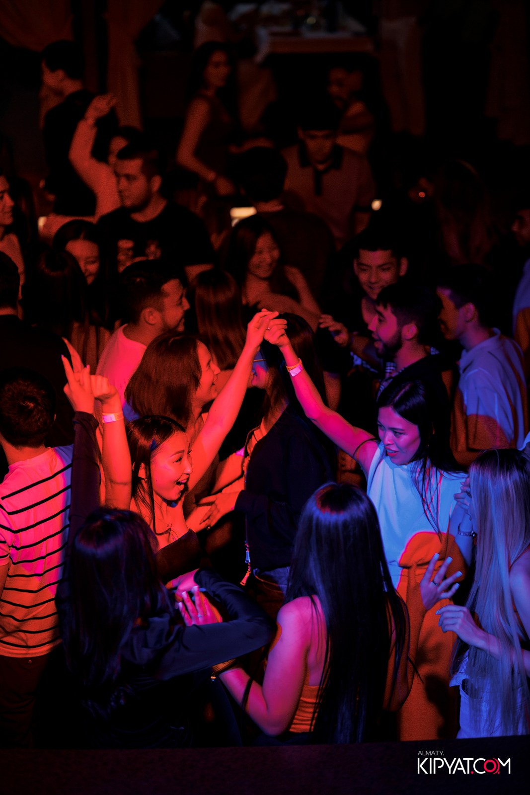 EVENT BAR. КИПЯТКОМ АЛМАТЫ!