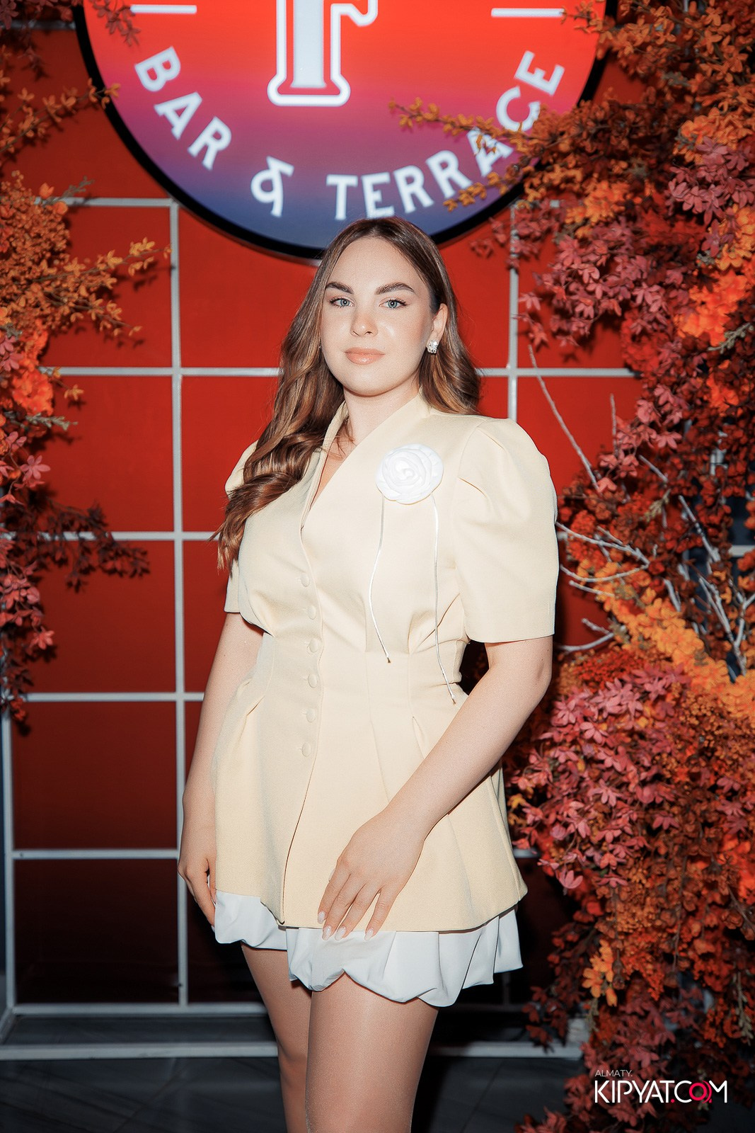 FRIENDS BAR & TERRACE. КИПЯТКОМ АЛМАТЫ!