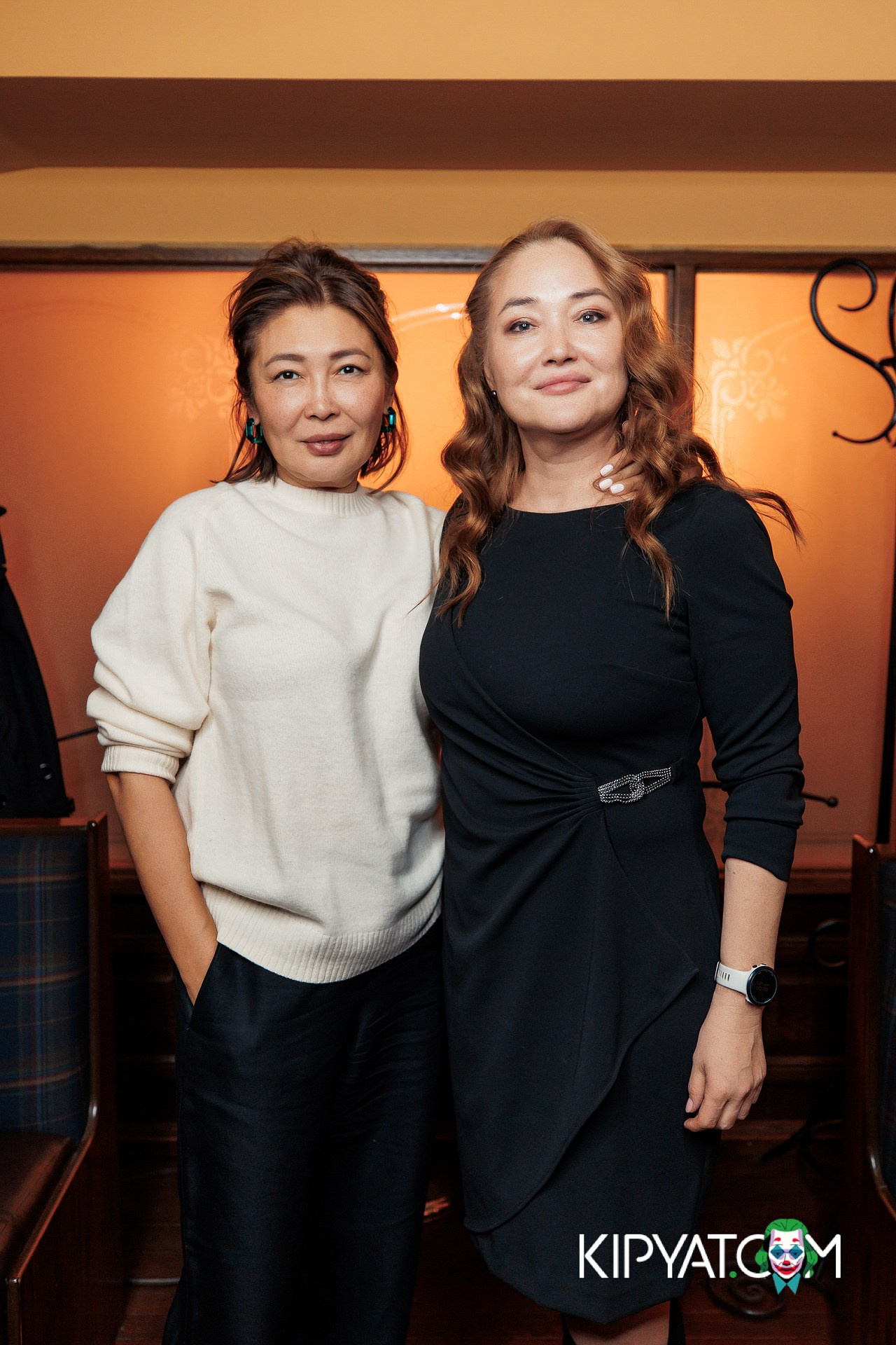 DICKENS RESTAURANT & BAR. КИПЯТКОМ АЛМАТЫ!