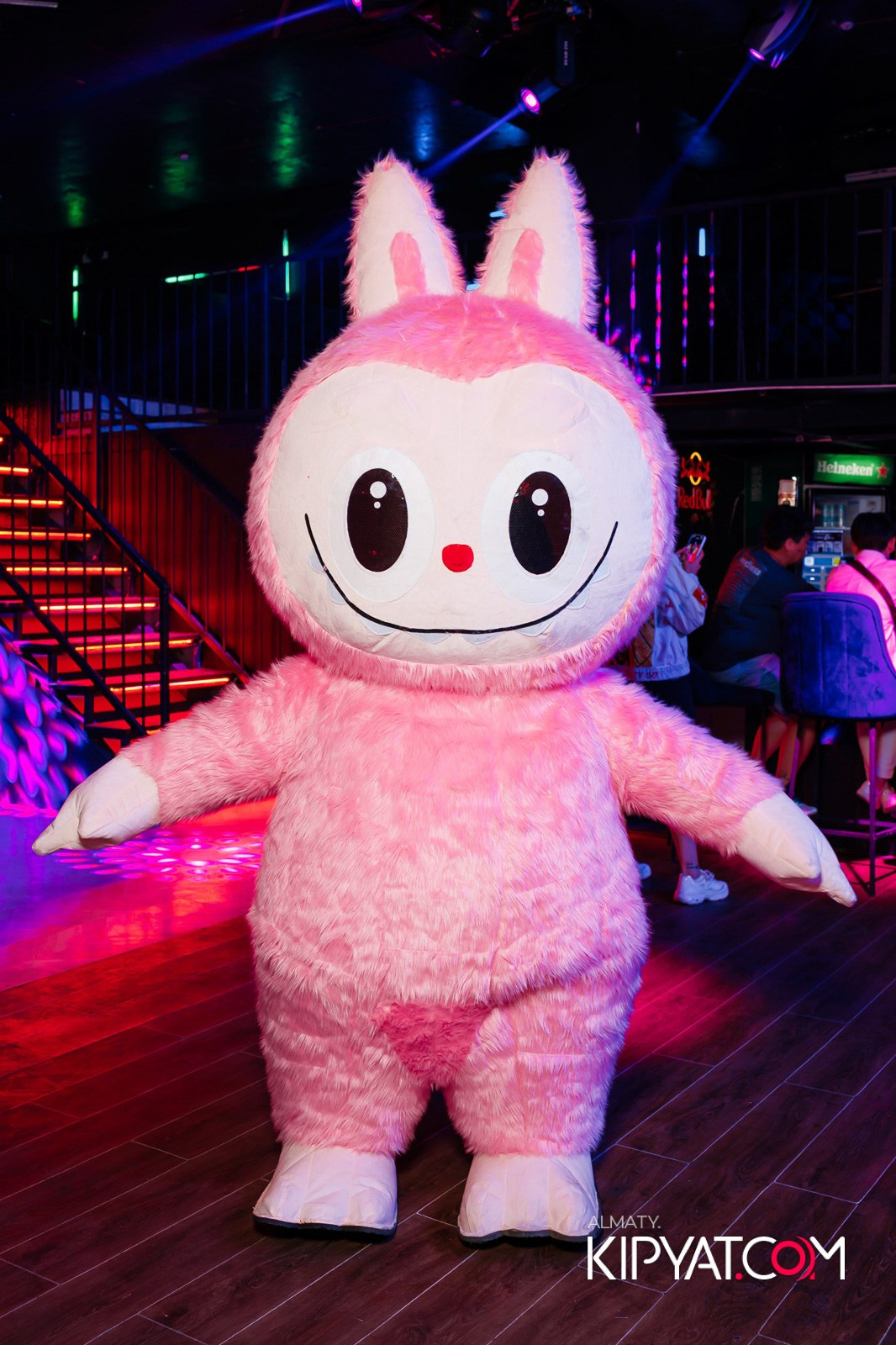 НОЧНОЙ КЛУБ ICON. КИПЯТКОМ АЛМАТЫ!