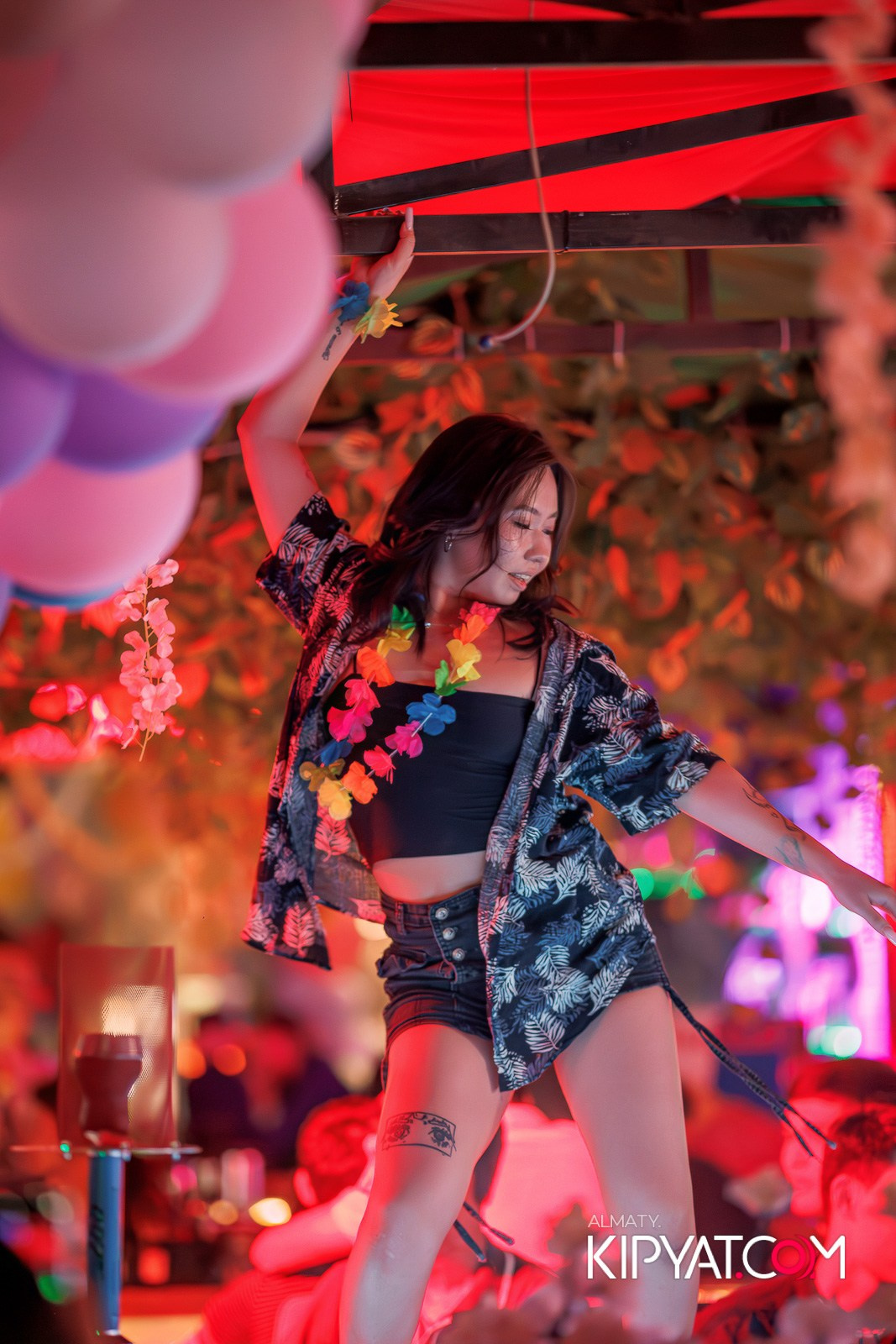 SKY BAR. КИПЯТКОМ АЛМАТЫ!