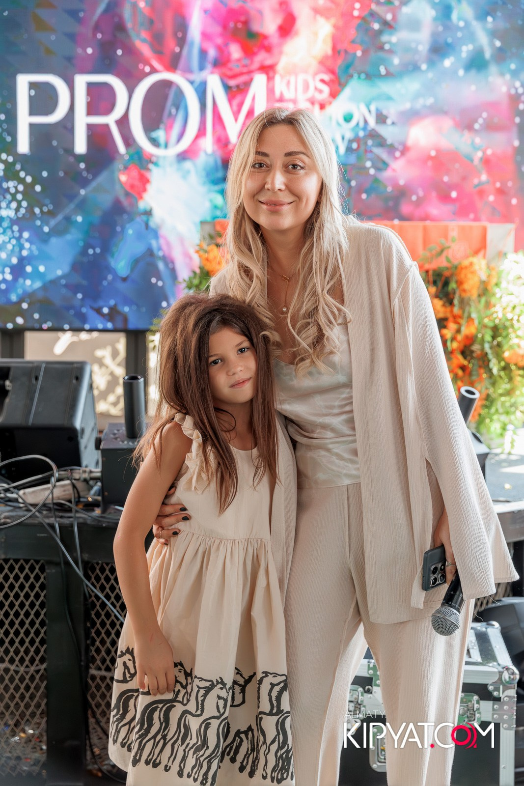 PROM KIDS FASHION SHOW. КИПЯТКОМ АЛМАТЫ!