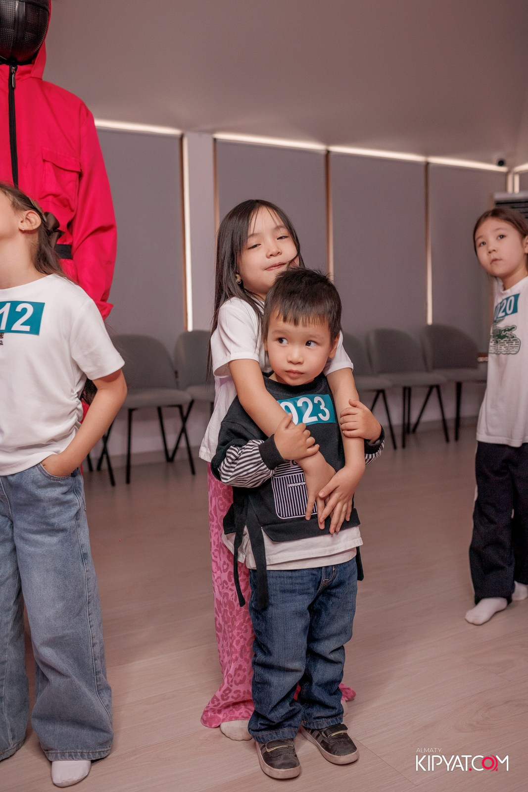 КВЕСТ-ШОУ ALAROVICH / ИГРА В КАЛЬМАРА. КИПЯТКОМ АЛМАТЫ!