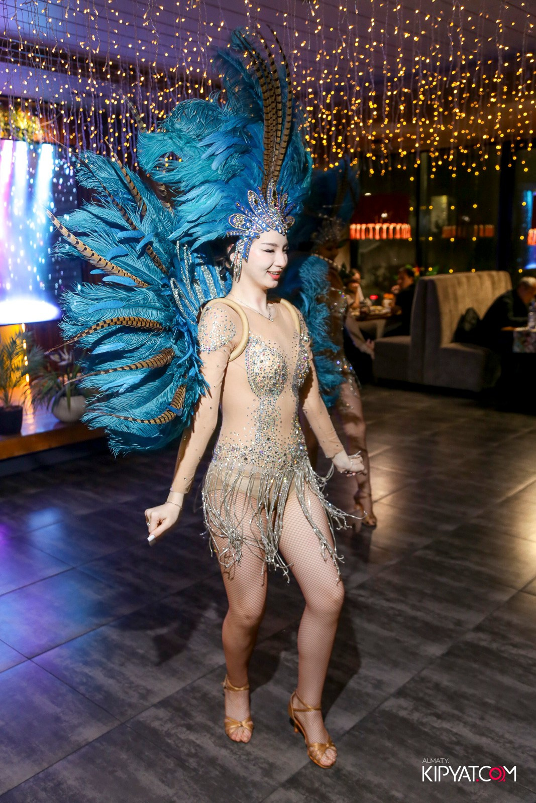 LIFE GRILL CAFE. КИПЯТКОМ АЛМАТЫ!