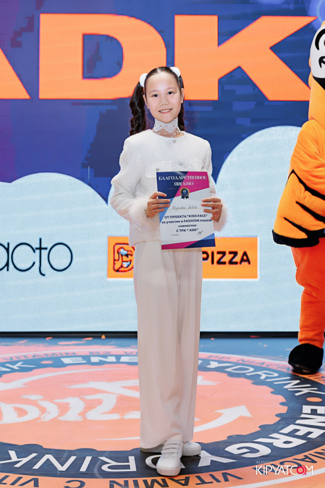 ДЕТСКИЙ МОДНЫЙ ПОКАЗ ОТ МОДЕЛЬНОГО АГЕНТСТВА «KIDSFACE». КИПЯТКОМ АЛМАТЫ!