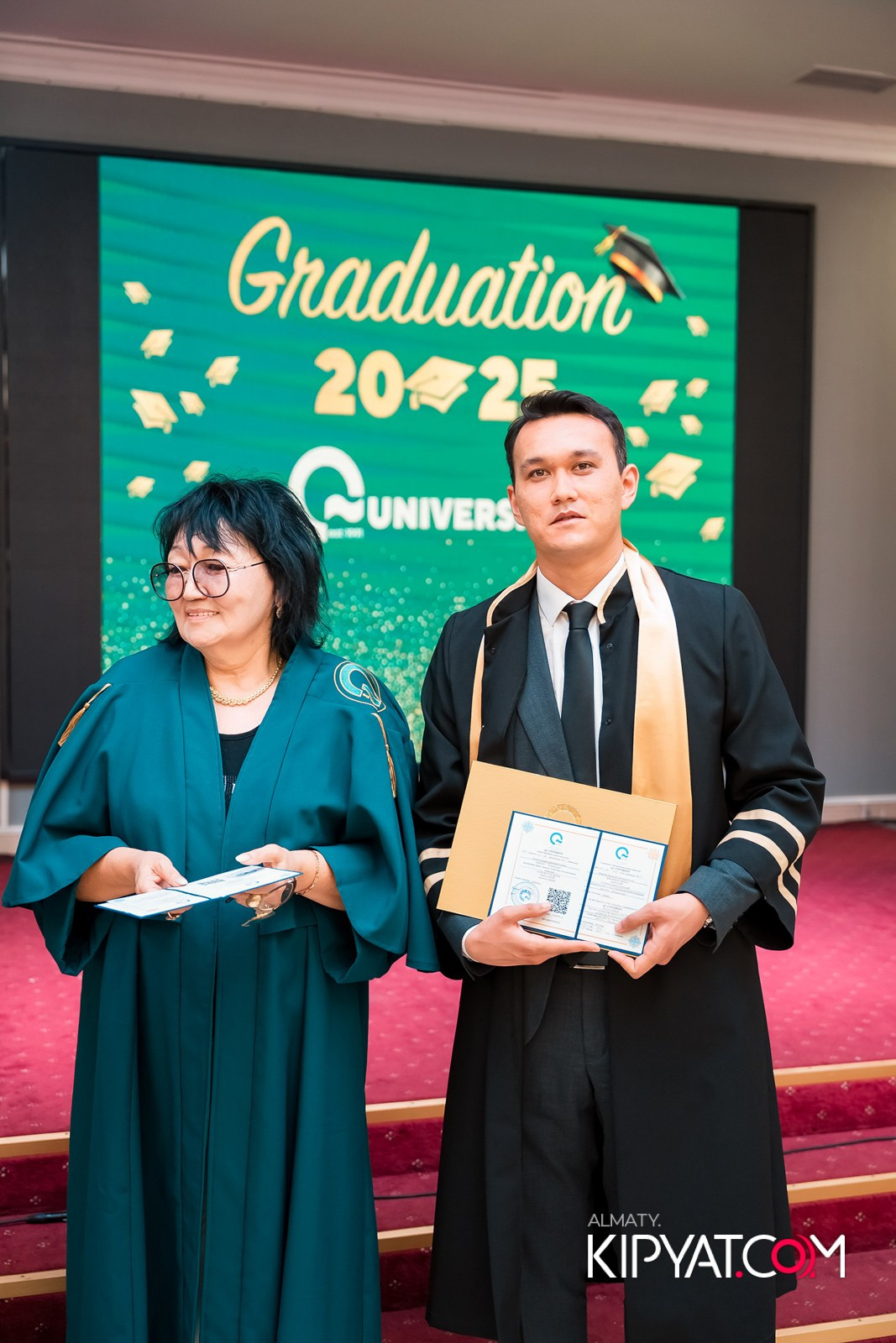 GRADUATION 2025 Q UNIVERSITY. КИПЯТКОМ АЛМАТЫ!