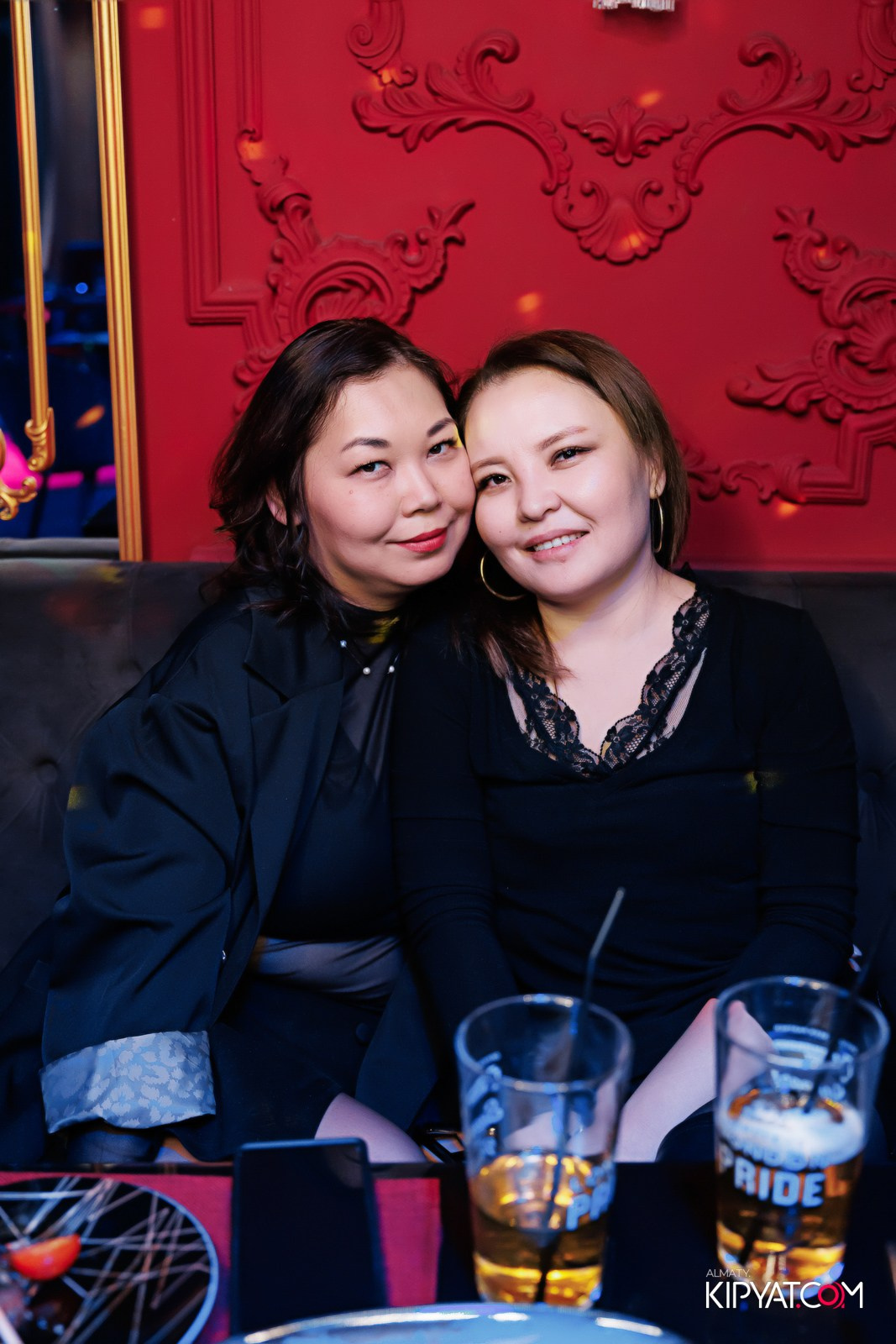 ЗАЯ, НА БИС. КИПЯТКОМ АЛМАТЫ!