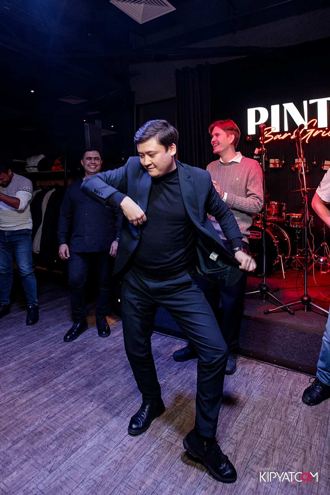 ПИНТА НУРЛЫ-ТАУ. КИПЯТКОМ АЛМАТЫ!