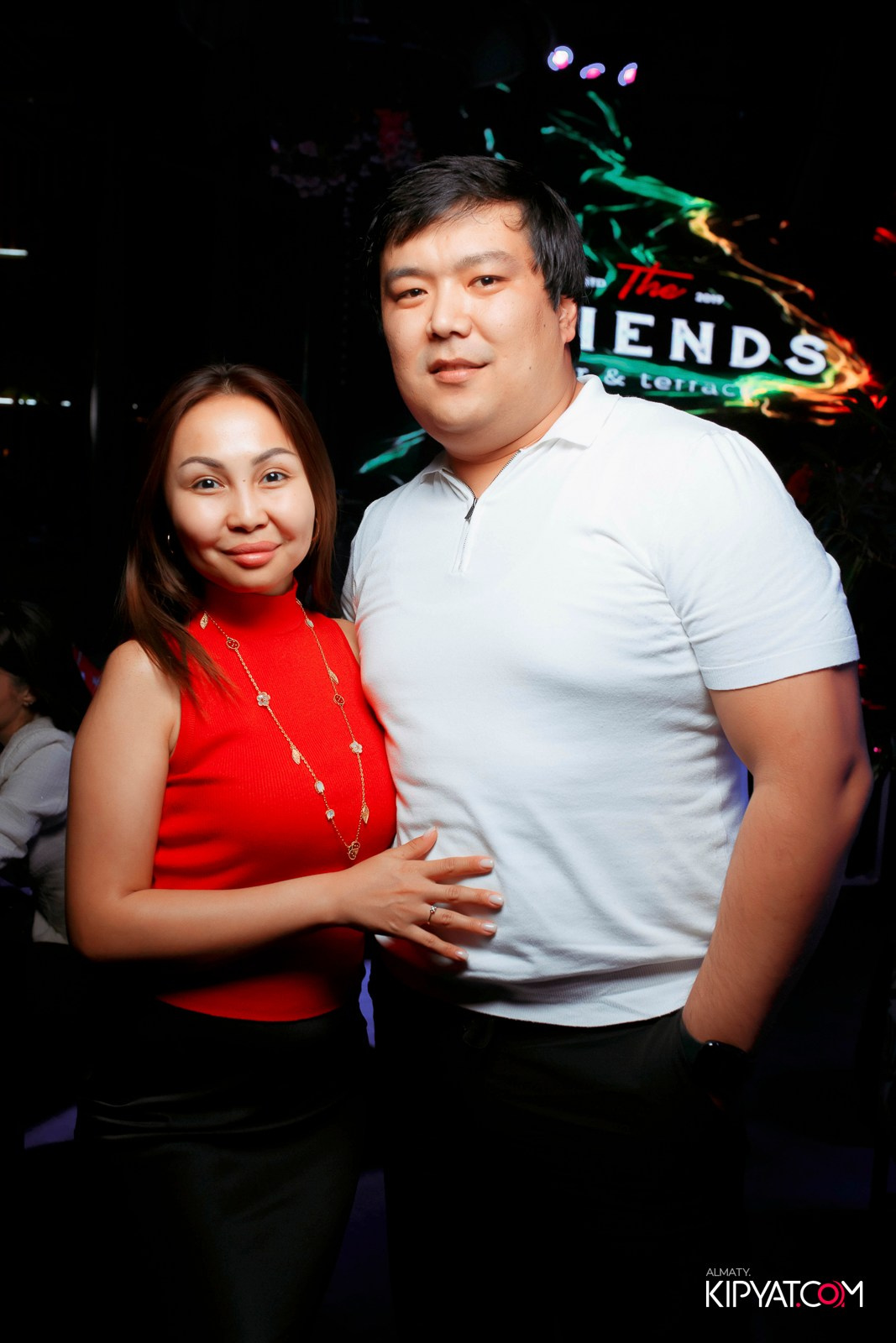 FRIENDS BAR & TERRACE. КИПЯТКОМ АЛМАТЫ! Фотосъемка мероприятий в Алматы