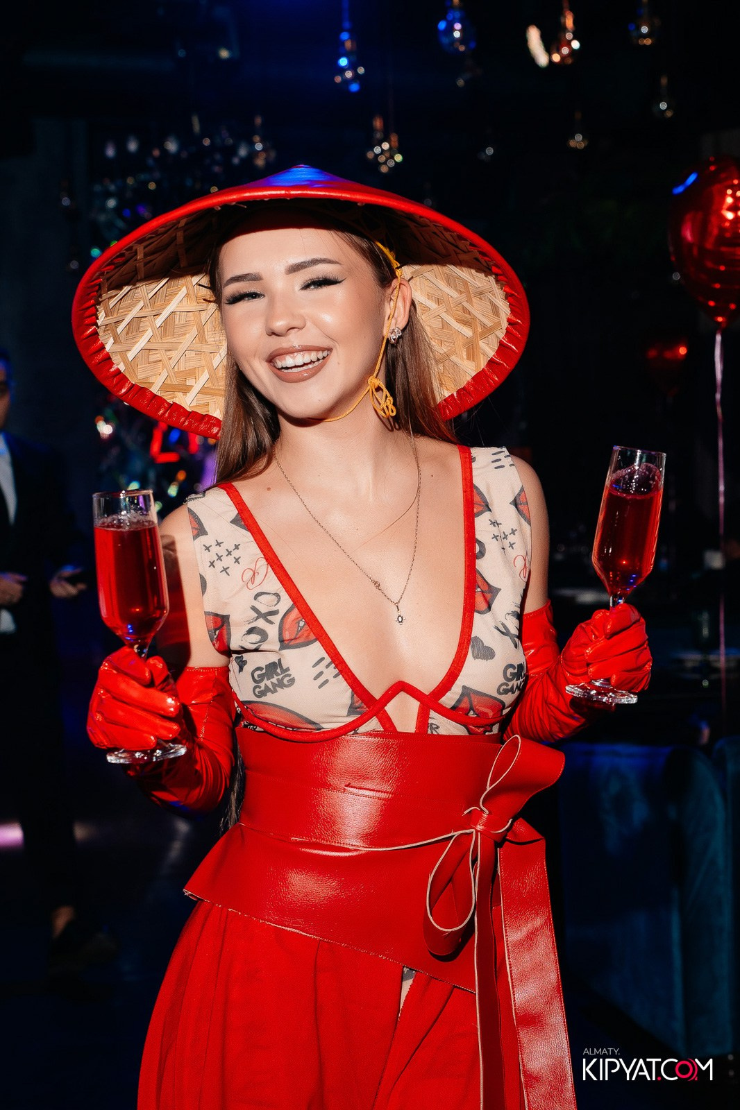 ДОРОГАЯ, Я НЕ ПИЛ. КИПЯТКОМ АЛМАТЫ!