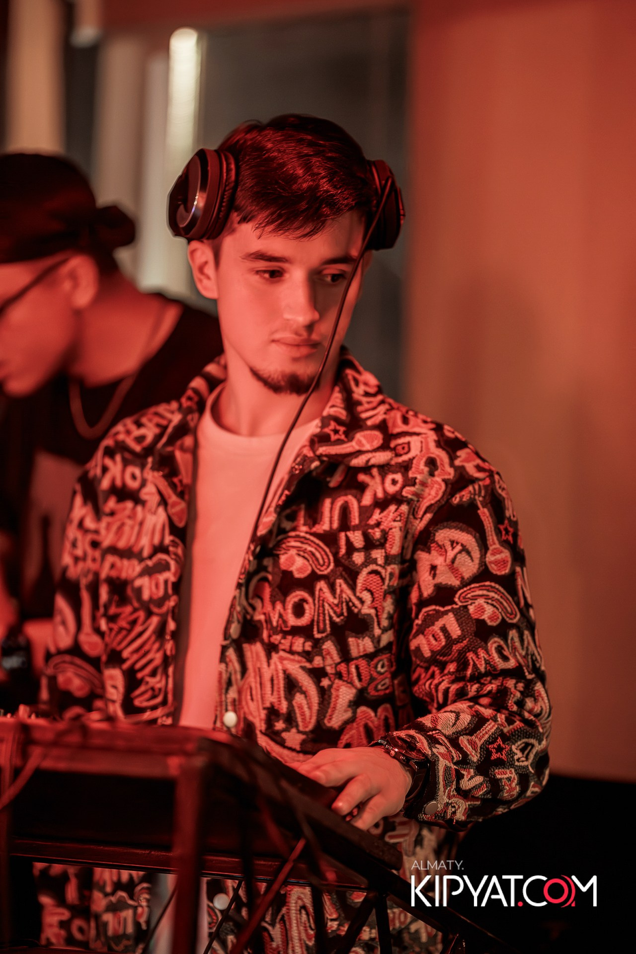 ШАШЛЫКОFF. КИПЯТКОМ АЛМАТЫ!