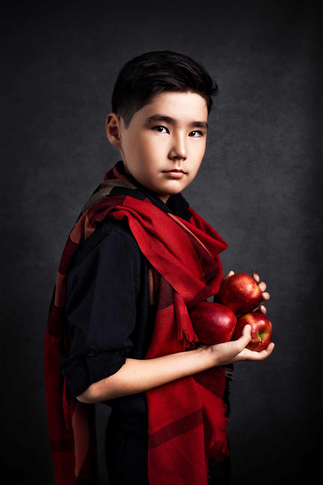 Яблочные дети. School Photographer In Astana Tabakova Natalya